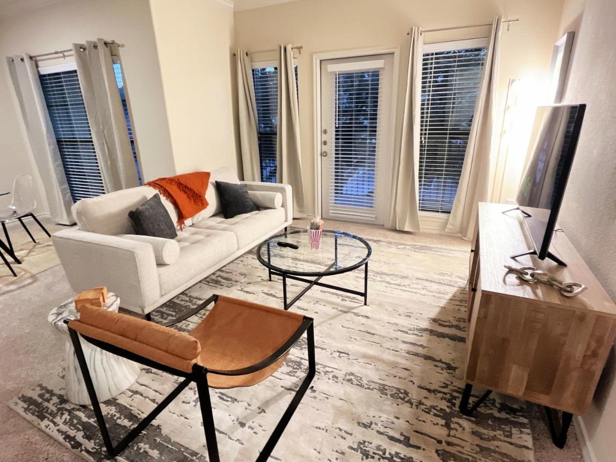 Apartment Stayspro Marilyn Monroe City Furnished Apts