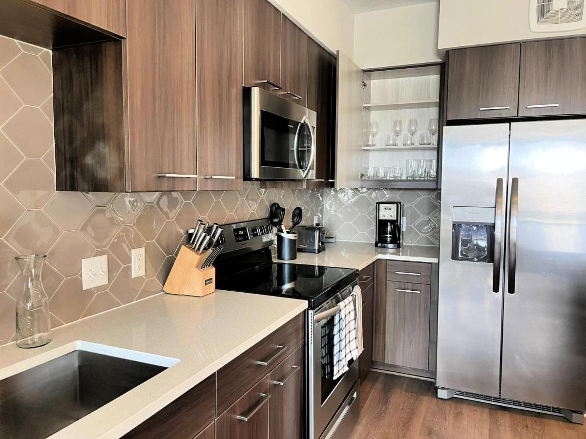 Apartment Stayspro Marilyn Monroe City Furnished Apts Austin