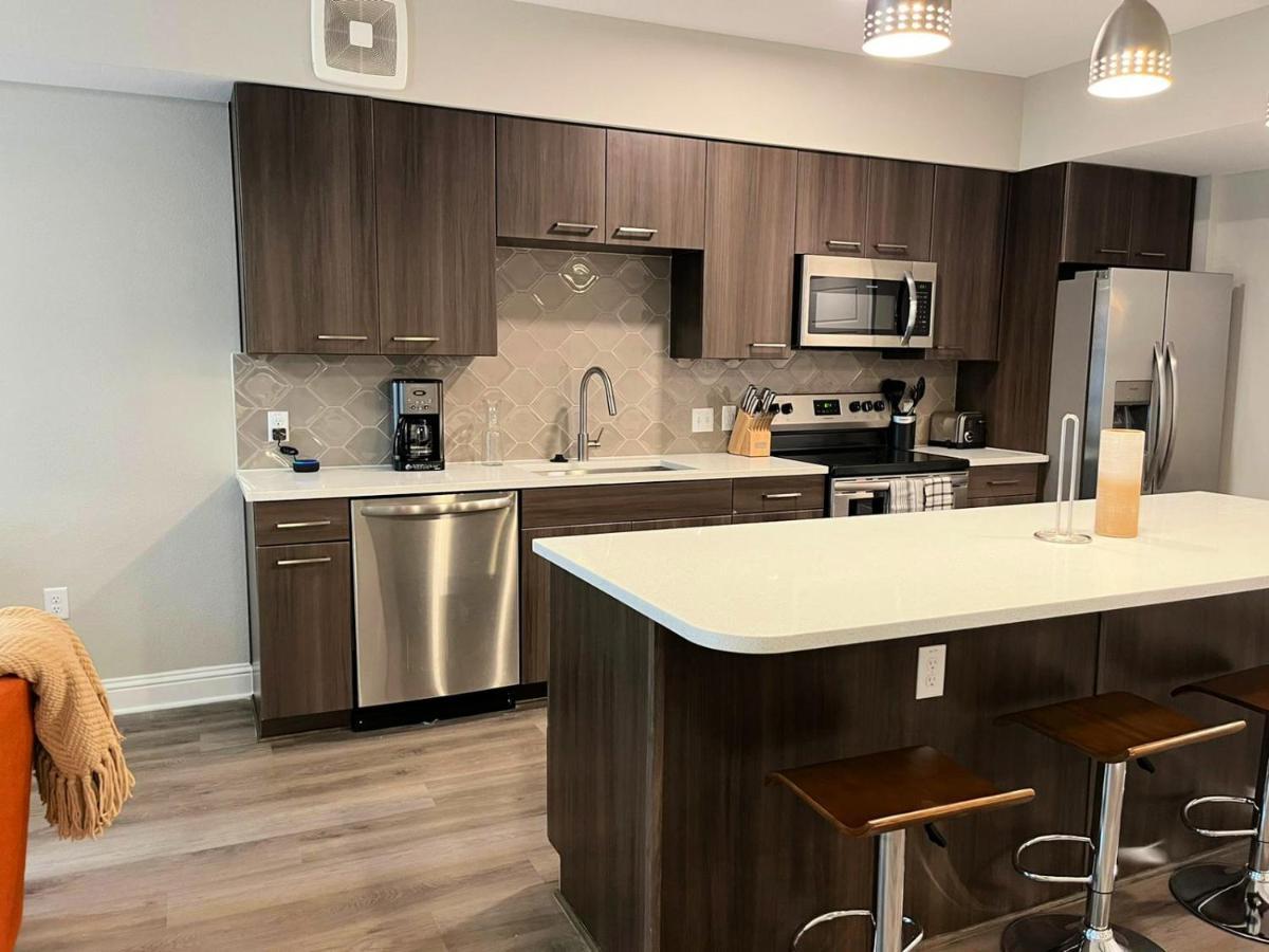 Apartment Stayspro Marilyn Monroe City Furnished Apts Austin