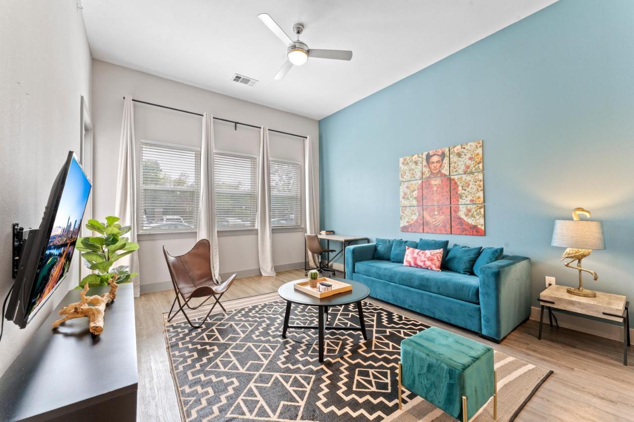 Modern & Chic 1br Luxury Apts Close To Downtown & Airport Apartment *