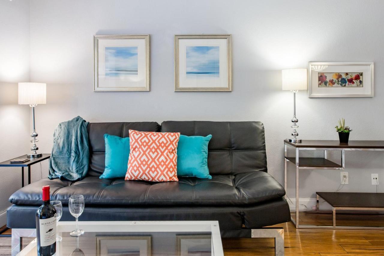 1700 Nueces Street Apartment Austin