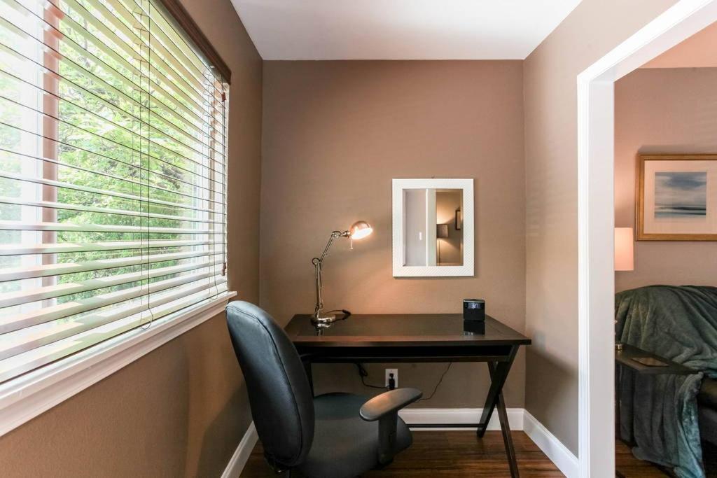 1700 Nueces Street Apartment