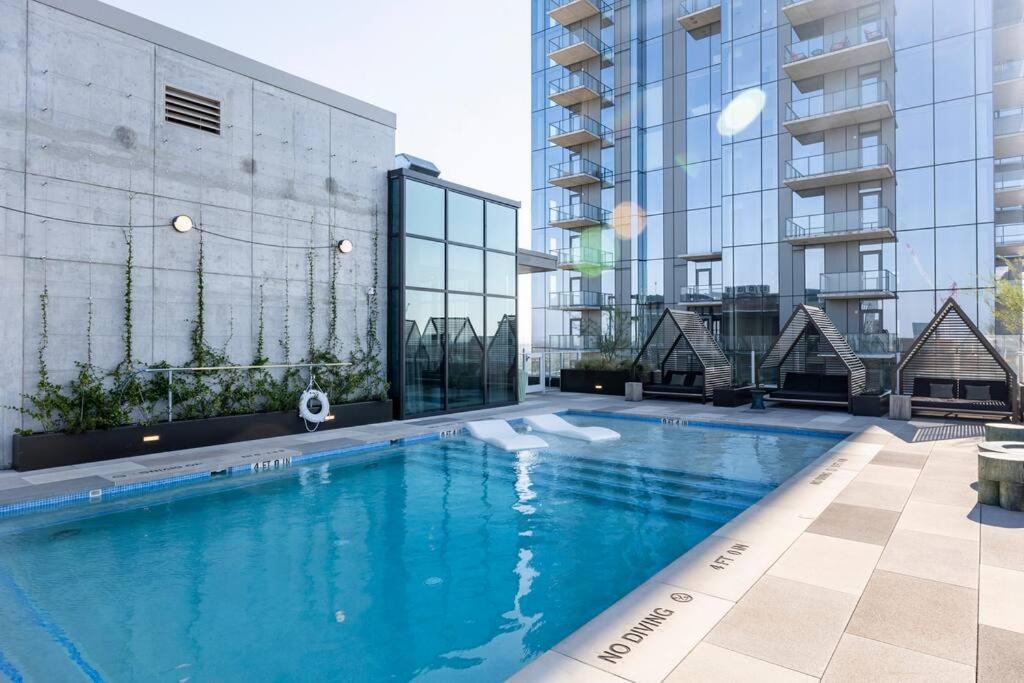 Central Modern W/ Amazing Luxury Amenities * Austin