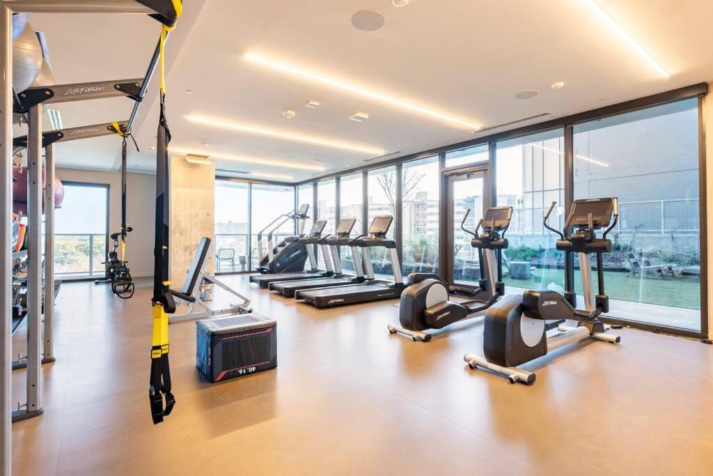 Apartment Central Modern W/ Amazing Luxury Amenities Austin