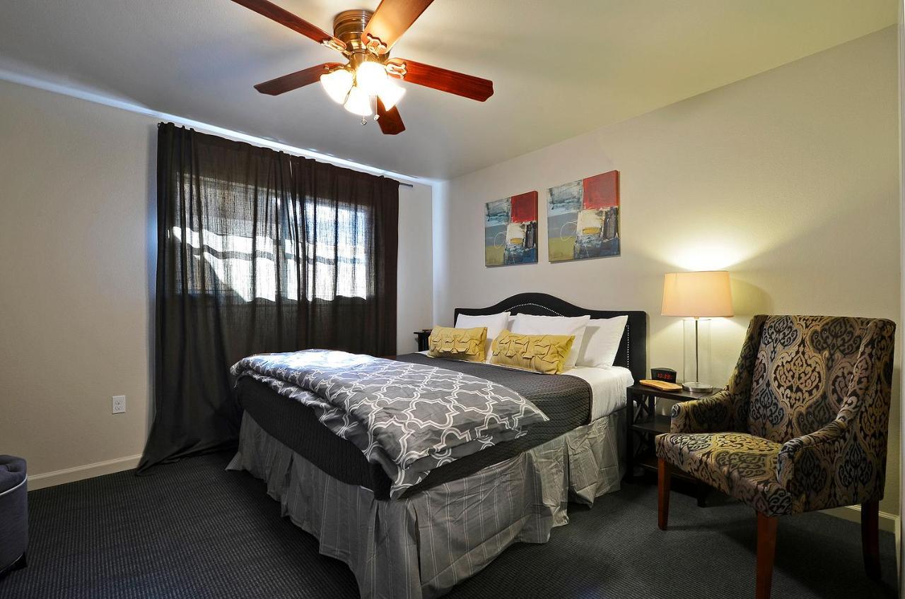 Apartment The Norwalk By Lodgewell - West Three's Company Vibes *