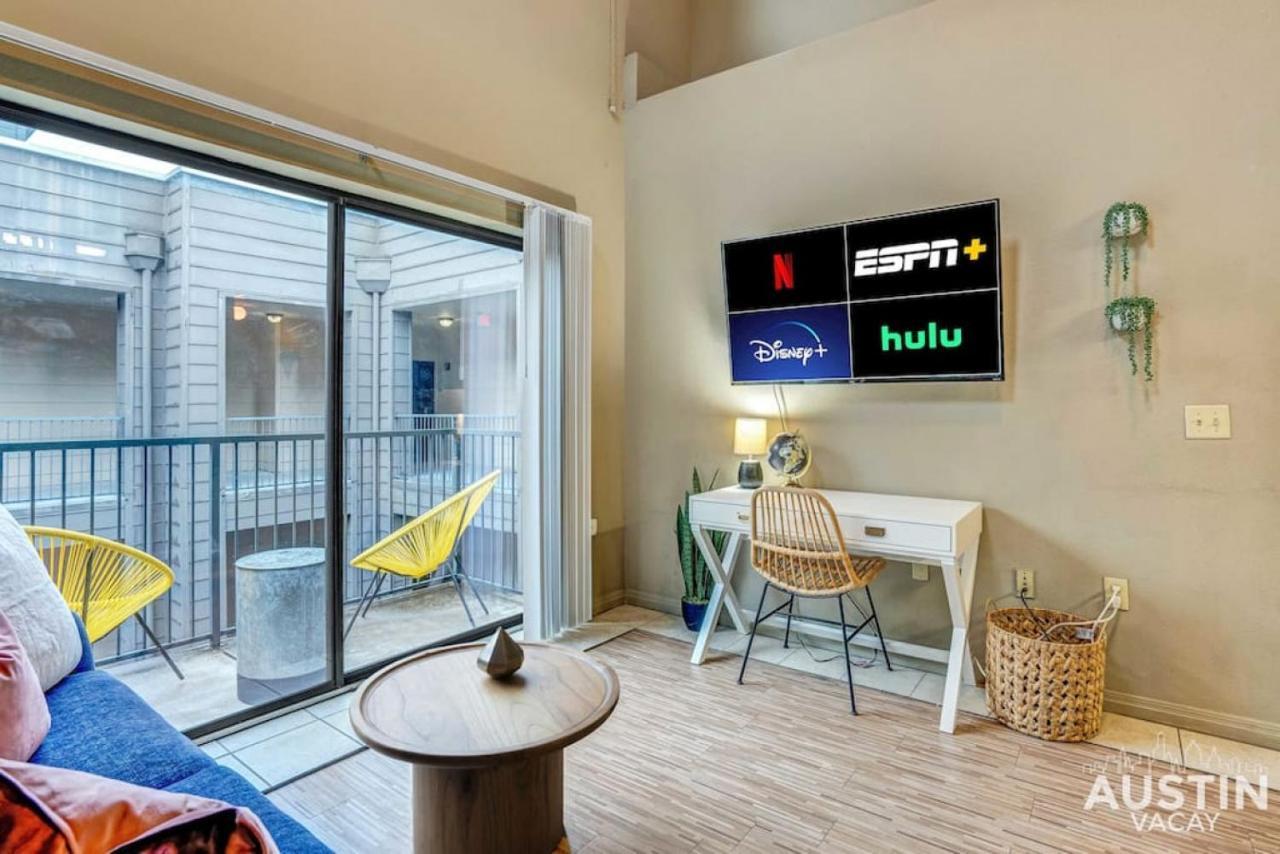 Spectacular Location West Campus For 8 Loft Austin