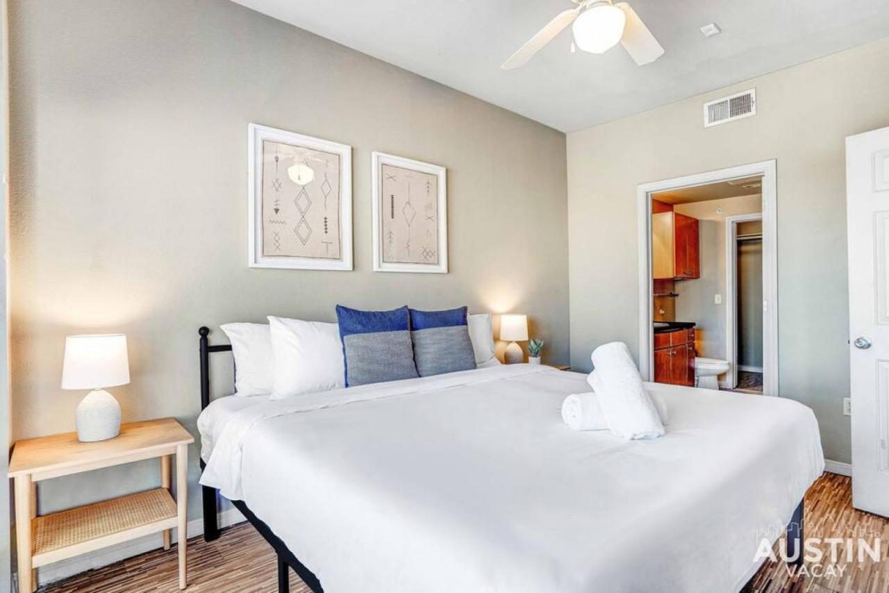 Apartment Space For 8 Near Downtown Easy Walk To Ut Campus Austin
