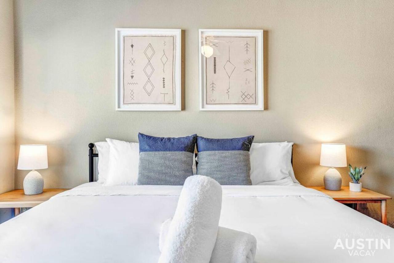 Space For 8 Near Downtown Easy Walk To Ut Campus *
