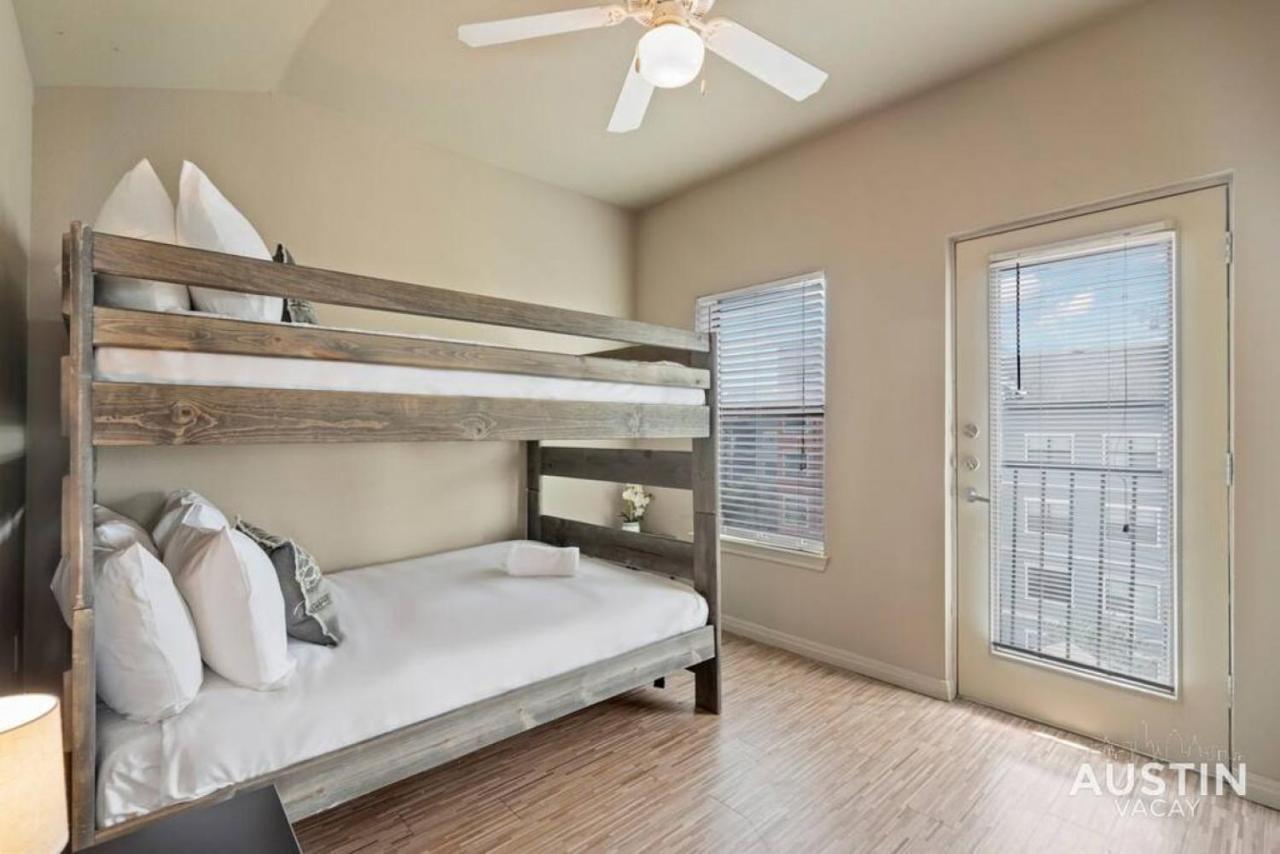 Amazing Sunset Views From W Campus Loft Style Apartment *