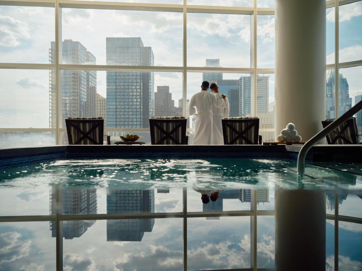 Fairmont Gold Experience