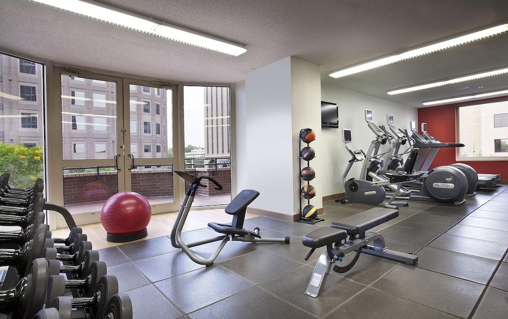 Doubletree By Hilton Downtown Capitol Austin