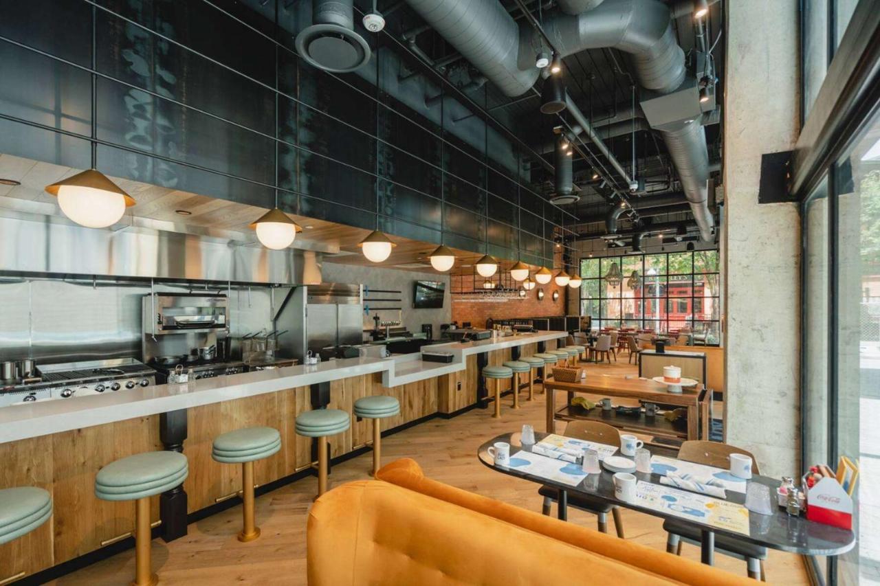 Hotel Origin Austin, A Wyndham 4*