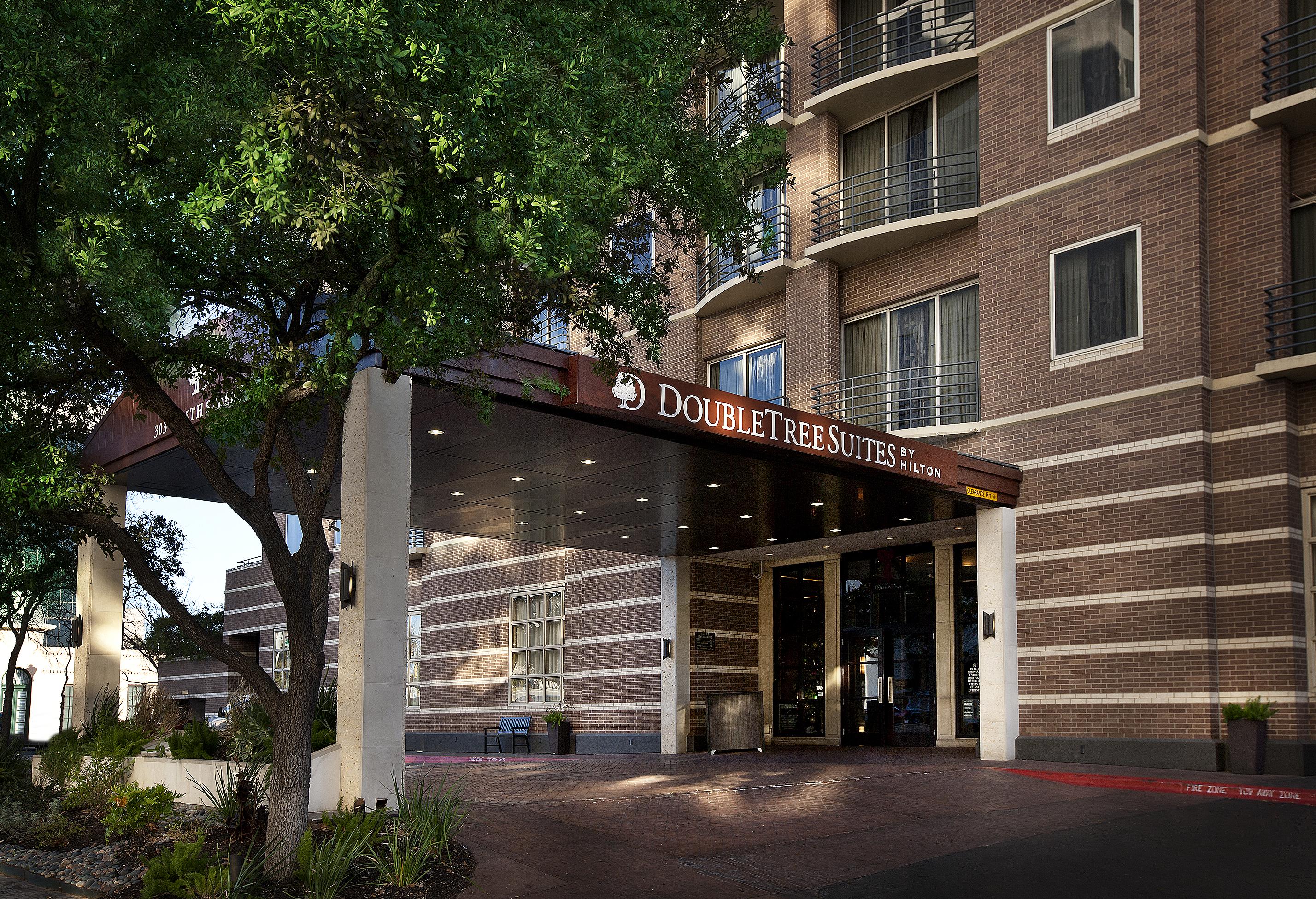 Doubletree By Hilton Downtown Capitol Hotel