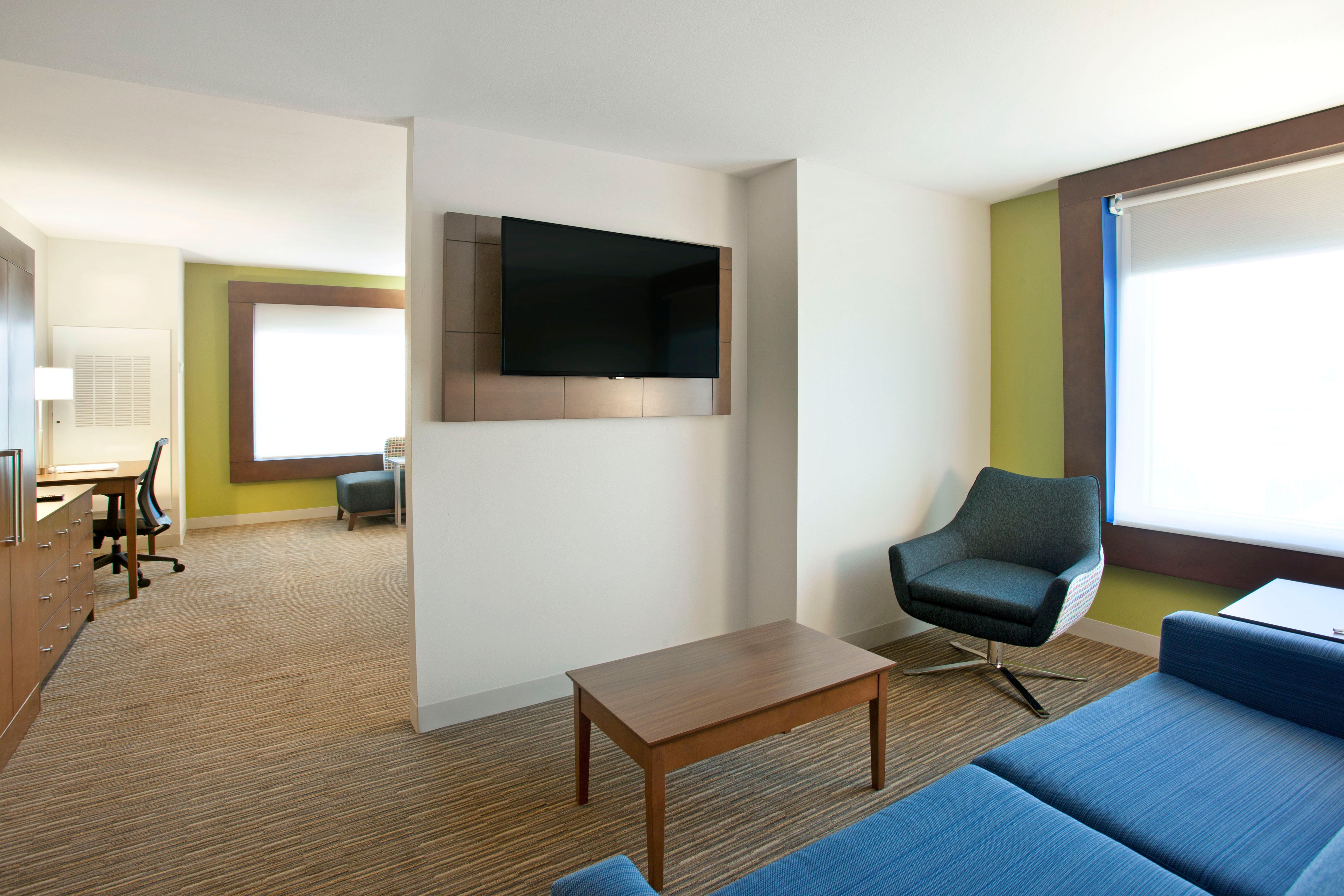 Hotel Express & Downtown - By Ihg 3*