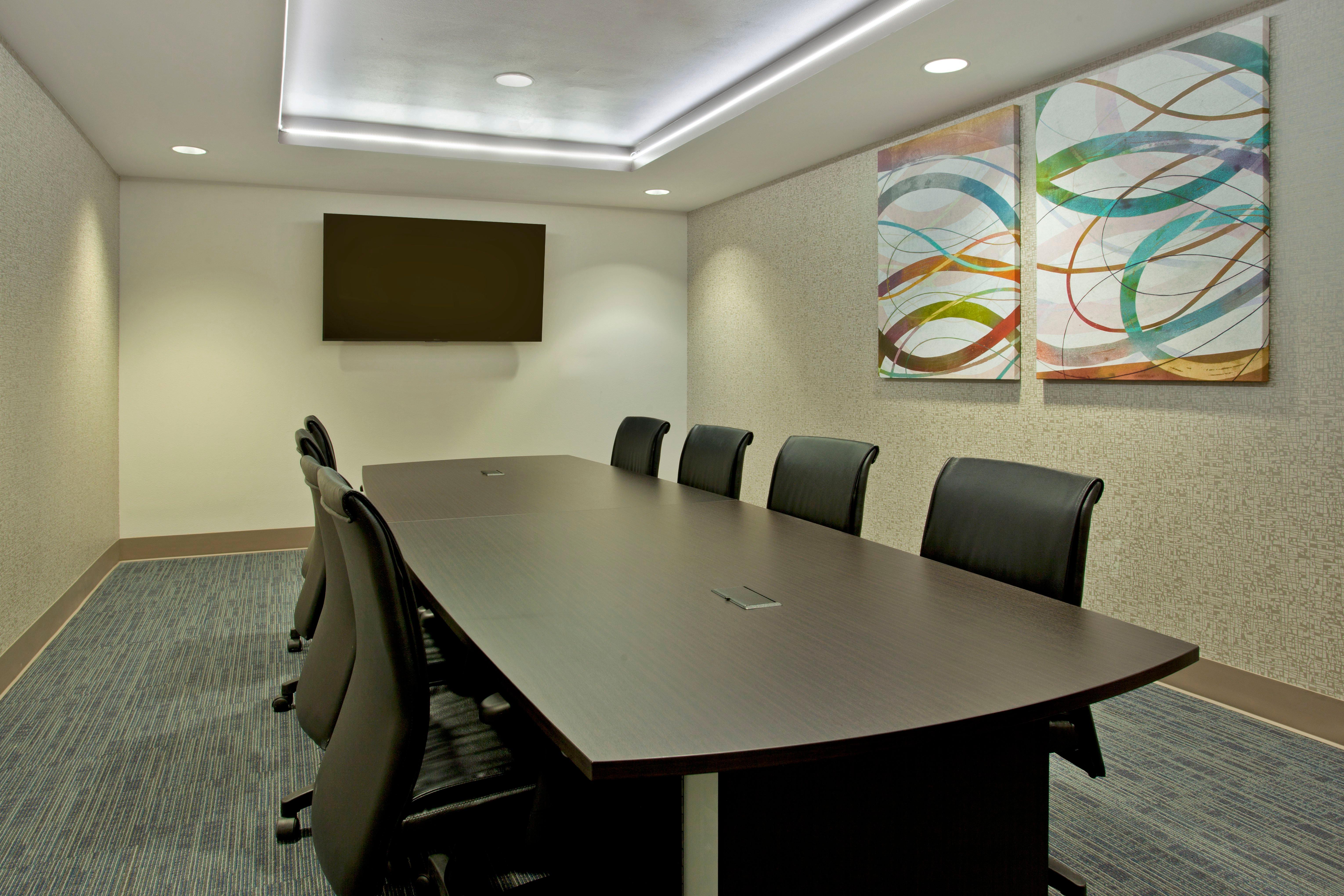 Hotel Express & Downtown - By Ihg 3*