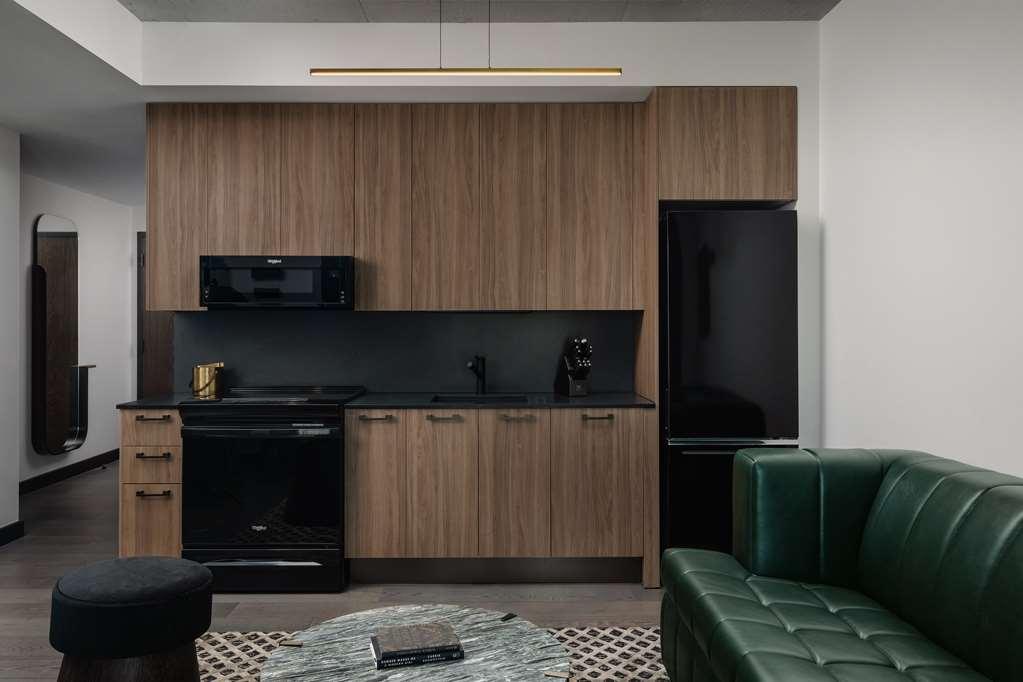 Thompson Austin, By Hyatt 4* Austin
