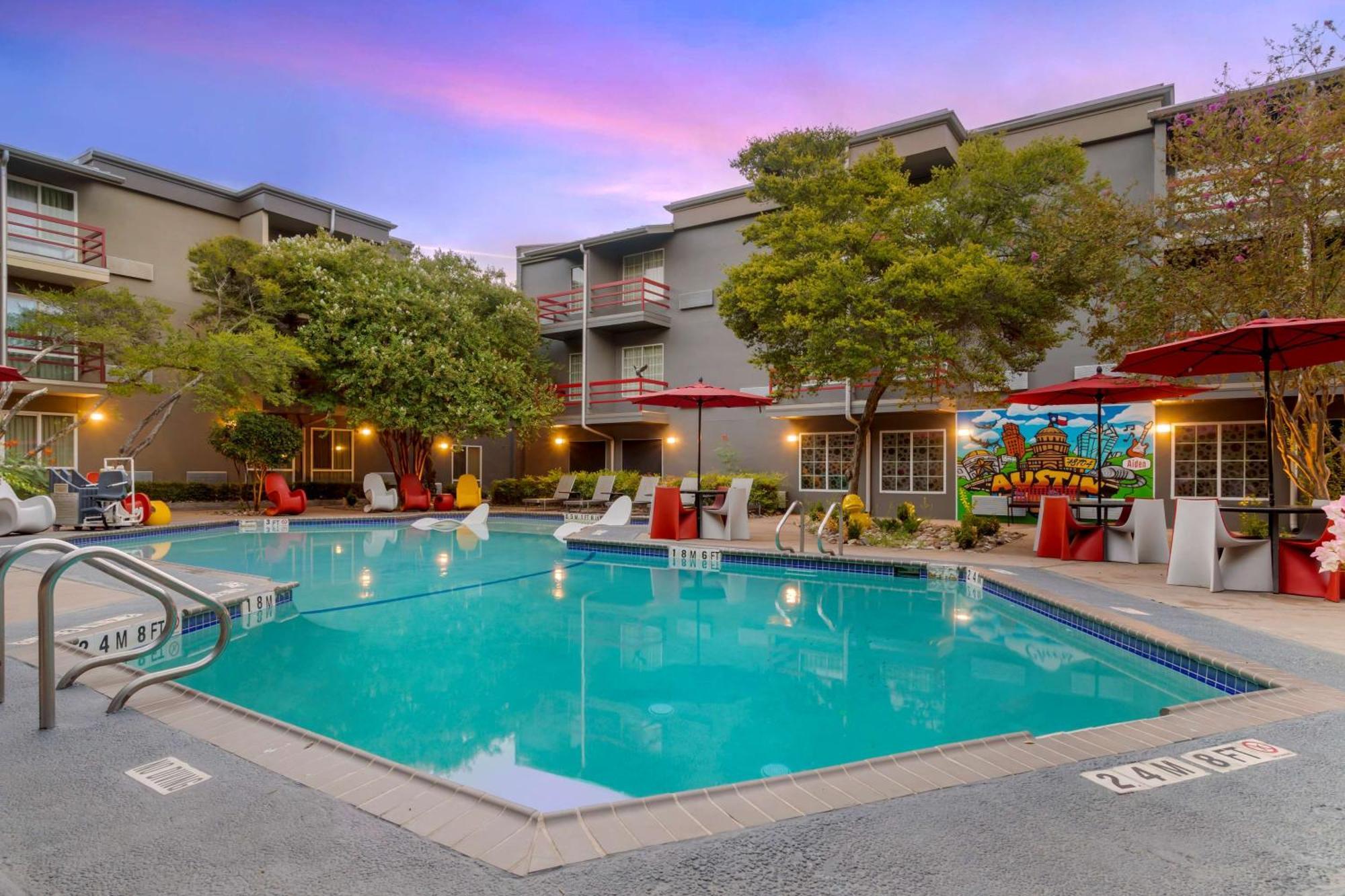 Aiden Hotel 4*