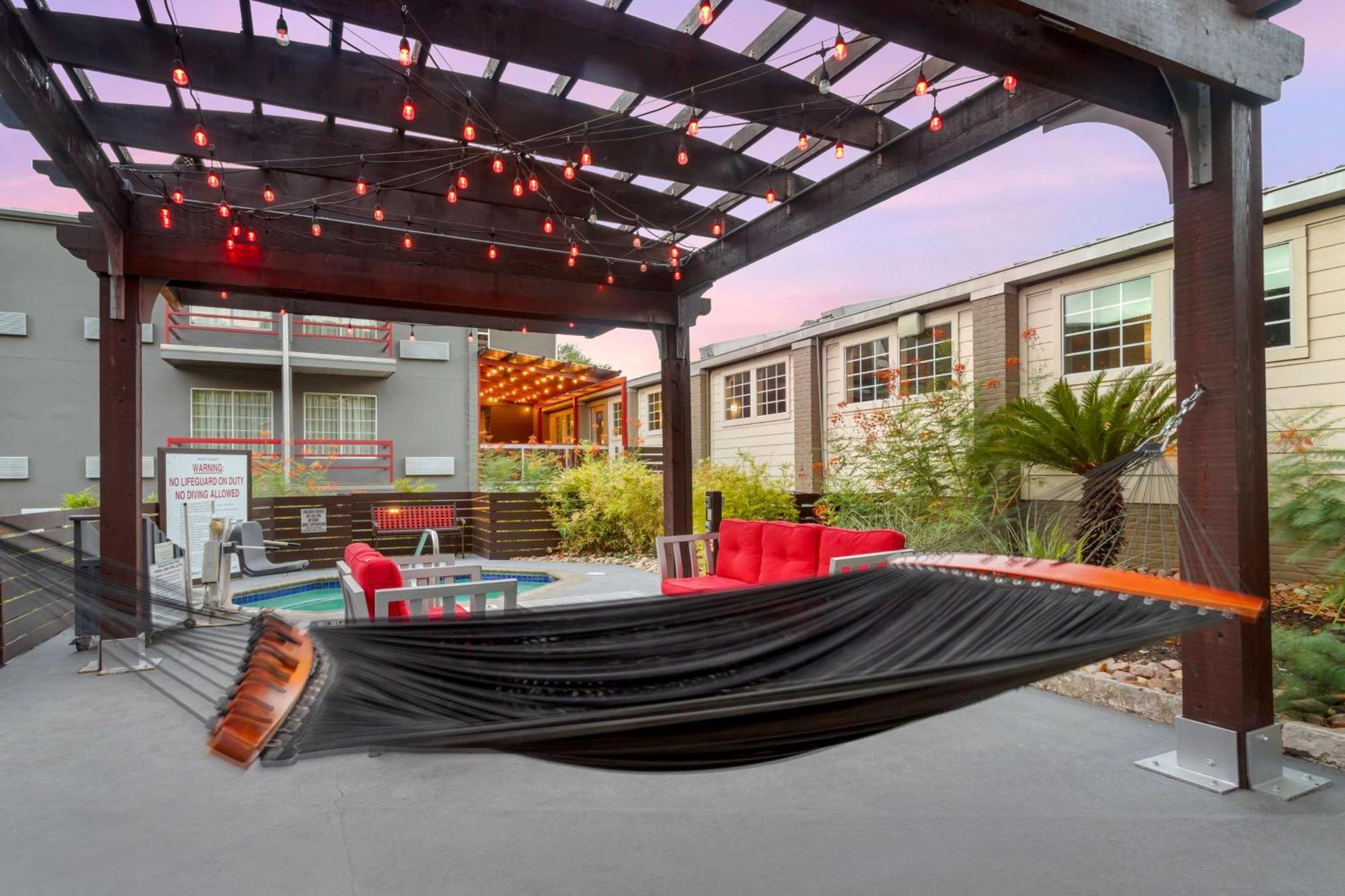 Aiden Hotel