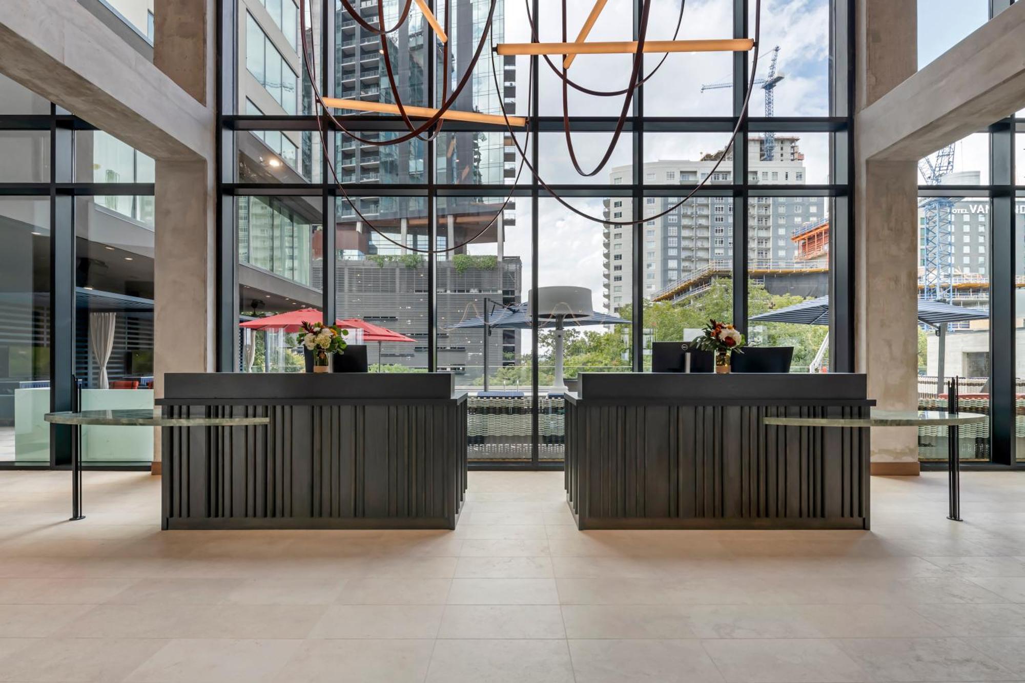 Cambria Downtown Hotel Austin