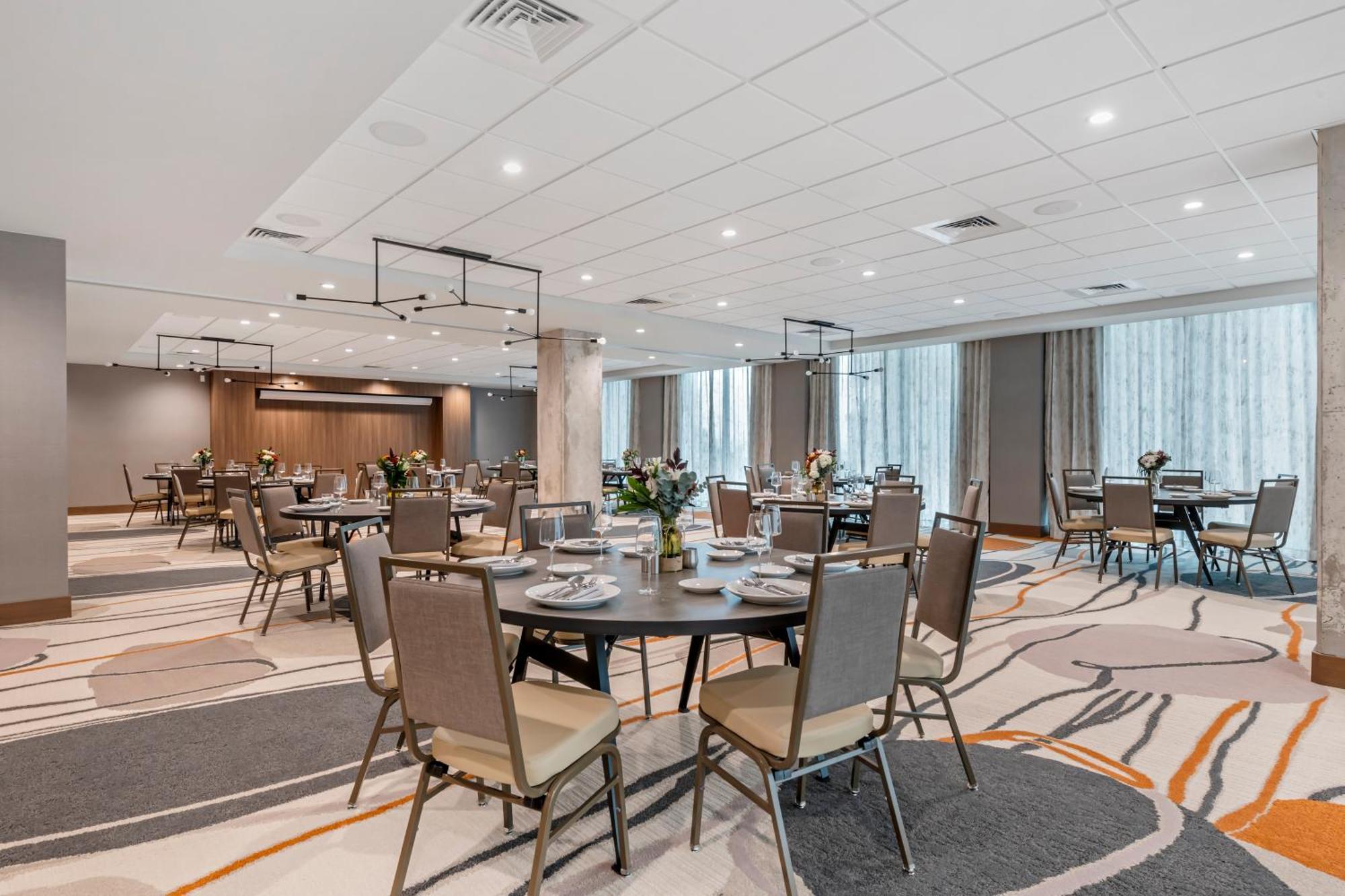 Cambria Downtown Hotel Austin
