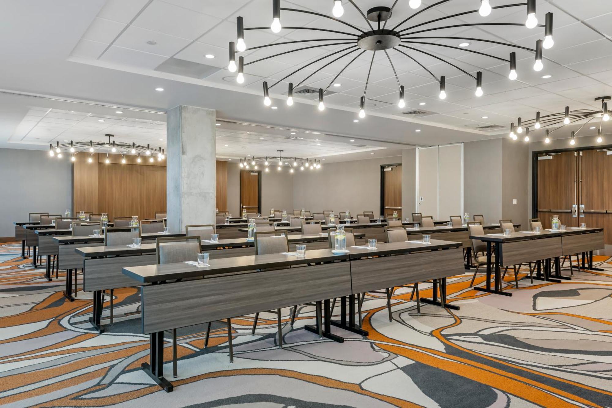Cambria Downtown Hotel