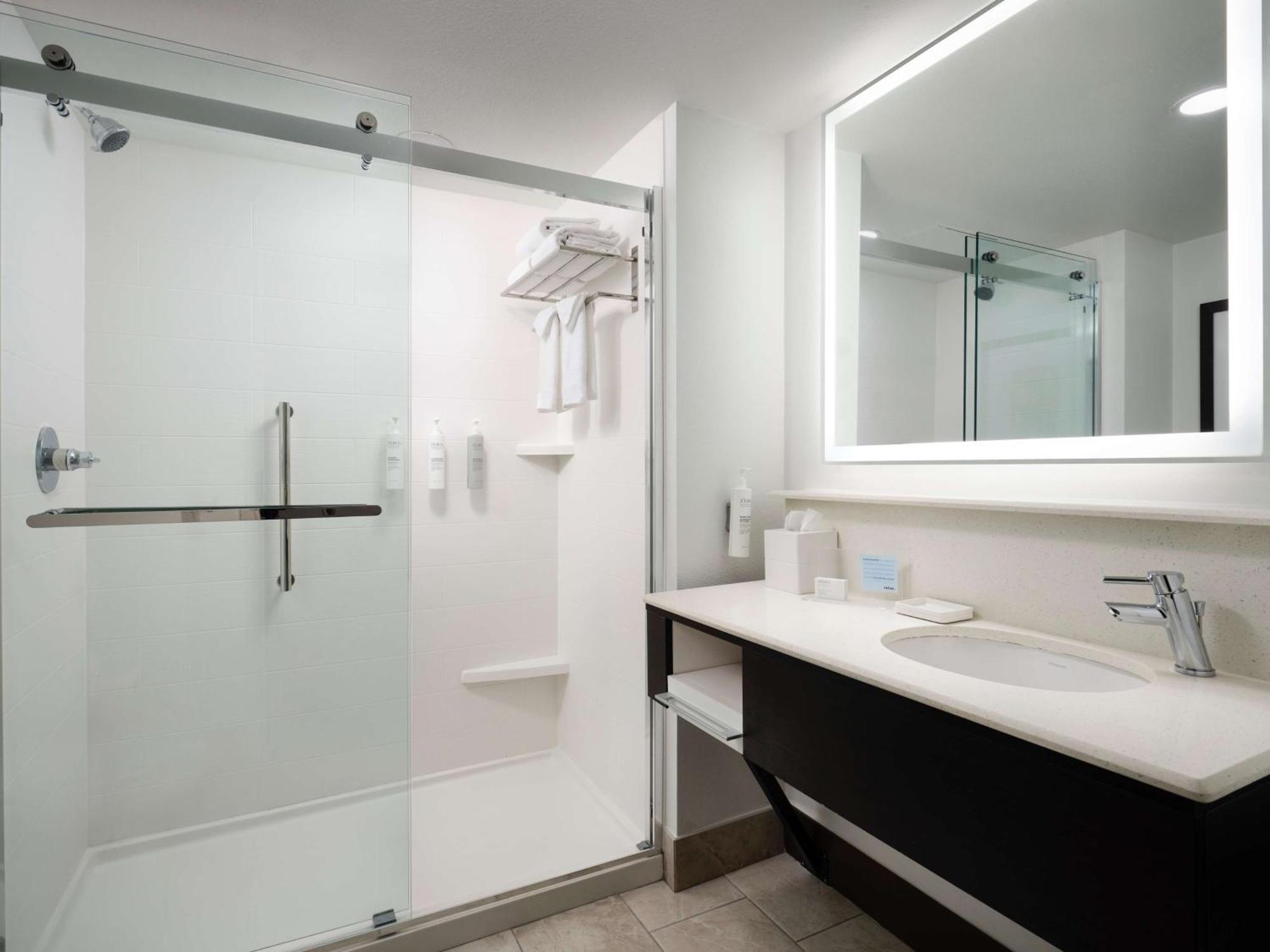 Hotel Hampton & Austin-downtown/convention Center Austin