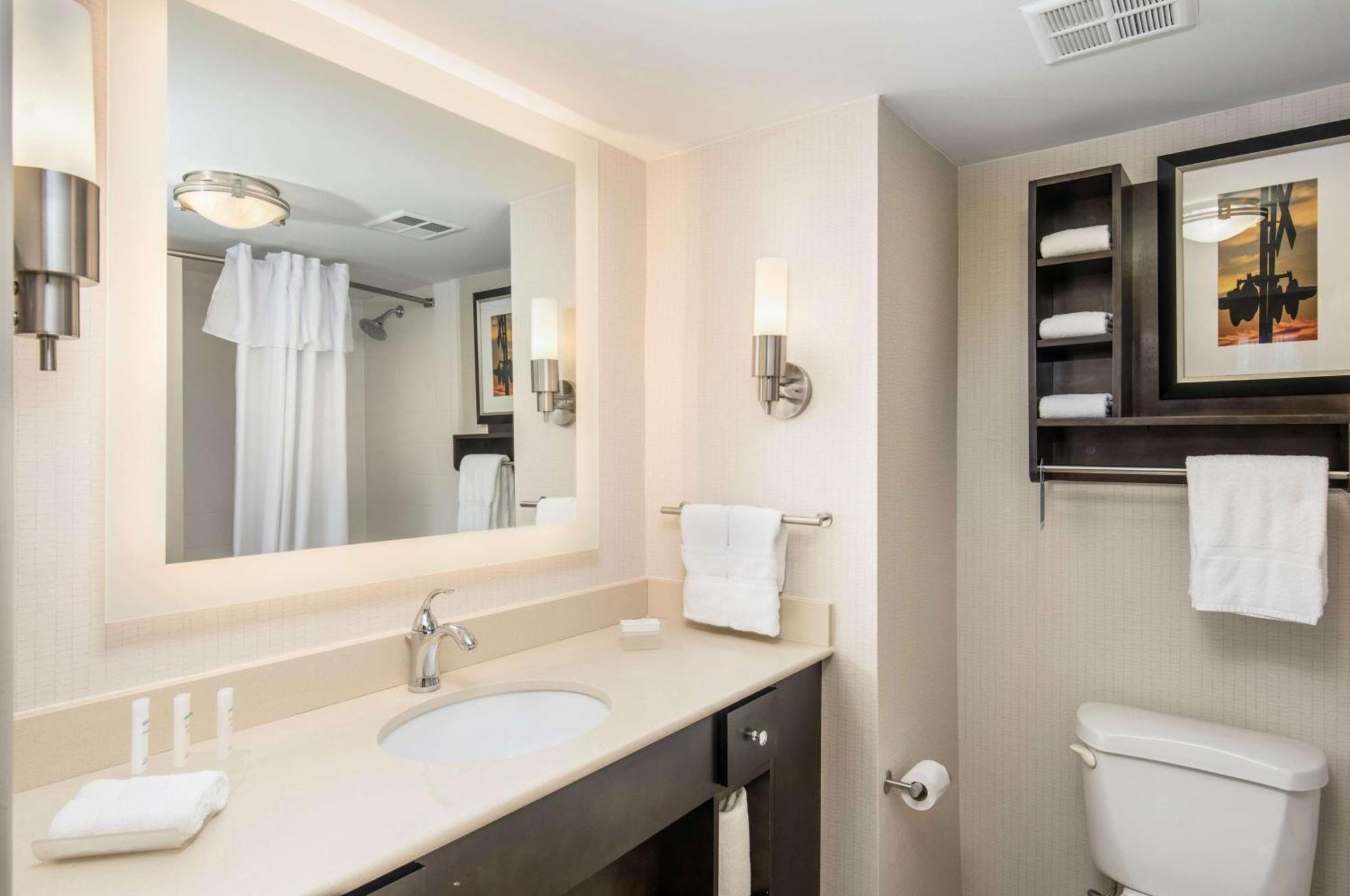 Hotel Homewood By Hilton South 3*