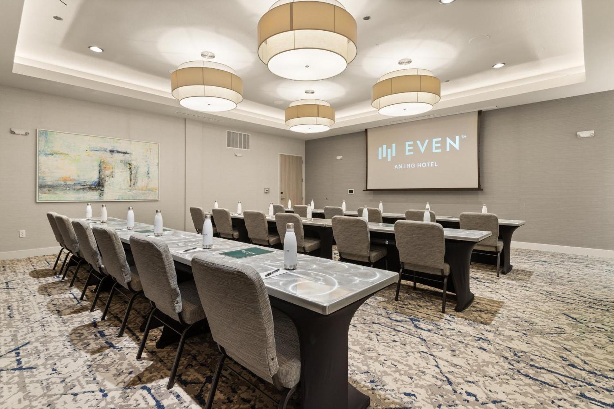 Hotel Even Uptown Near The Domain By Ihg Austin