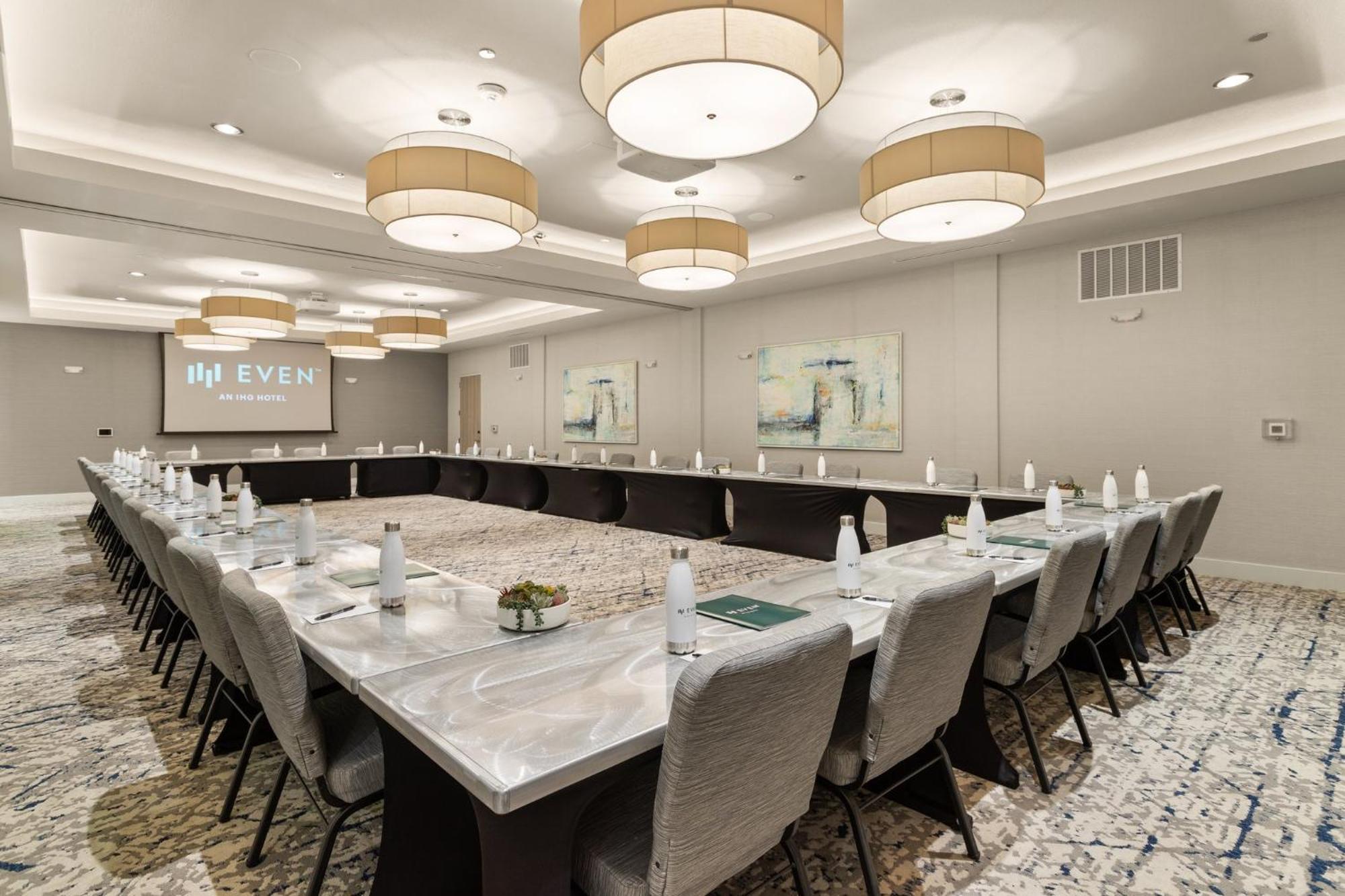 Hotel Even Uptown Near The Domain By Ihg Austin