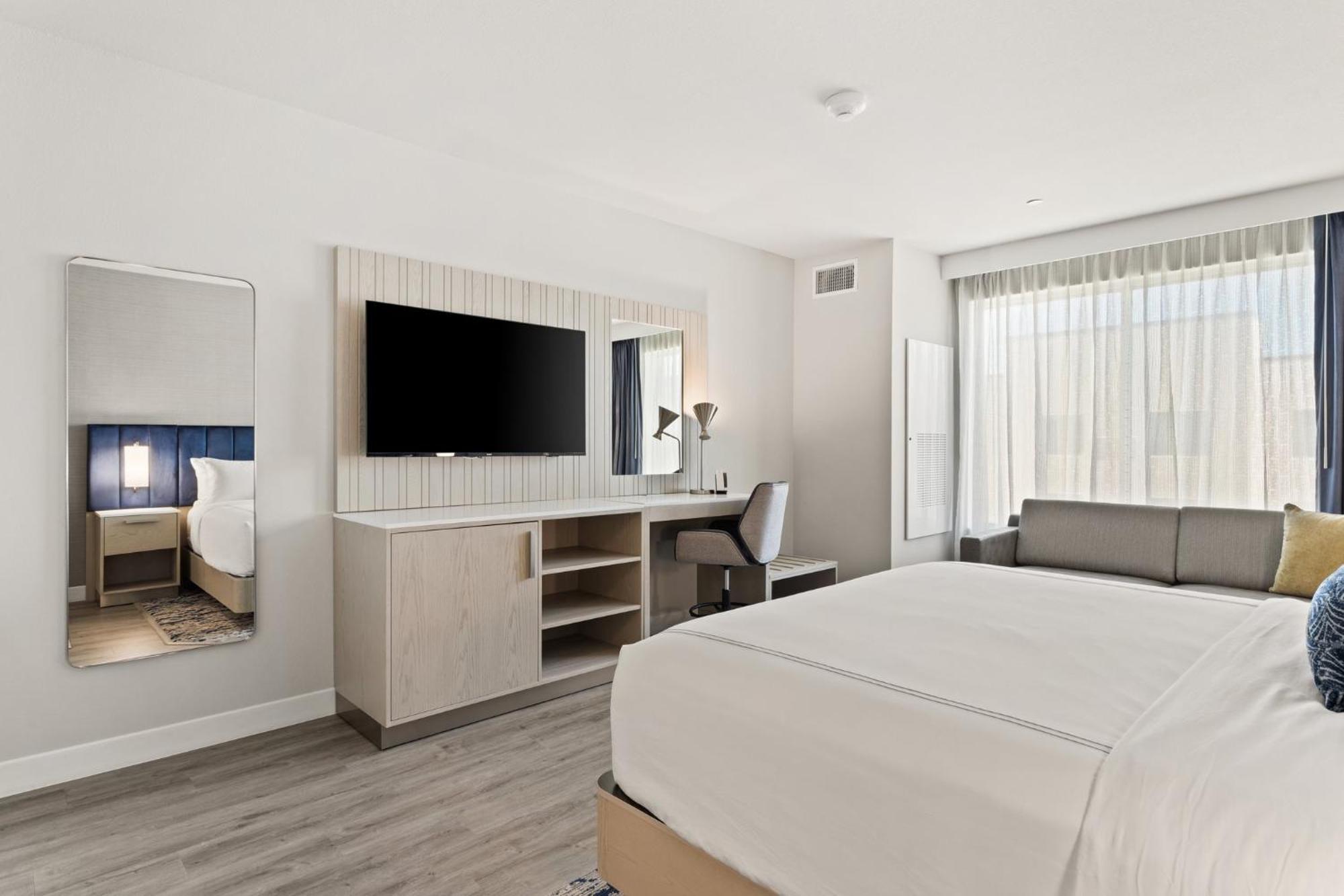 Hotel Even Uptown Near The Domain By Ihg Austin