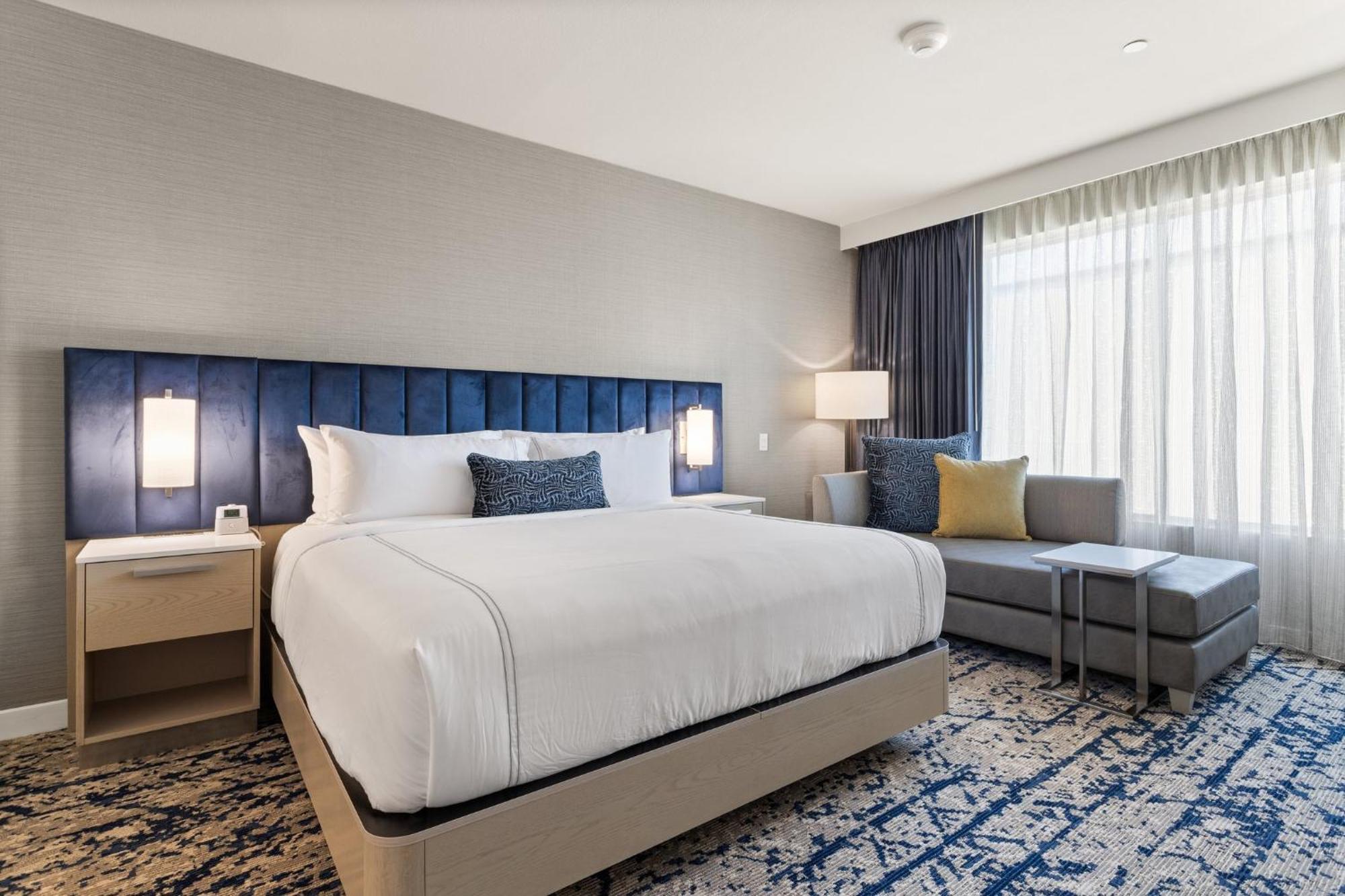 Even Uptown Near The Domain By Ihg 4* Austin
