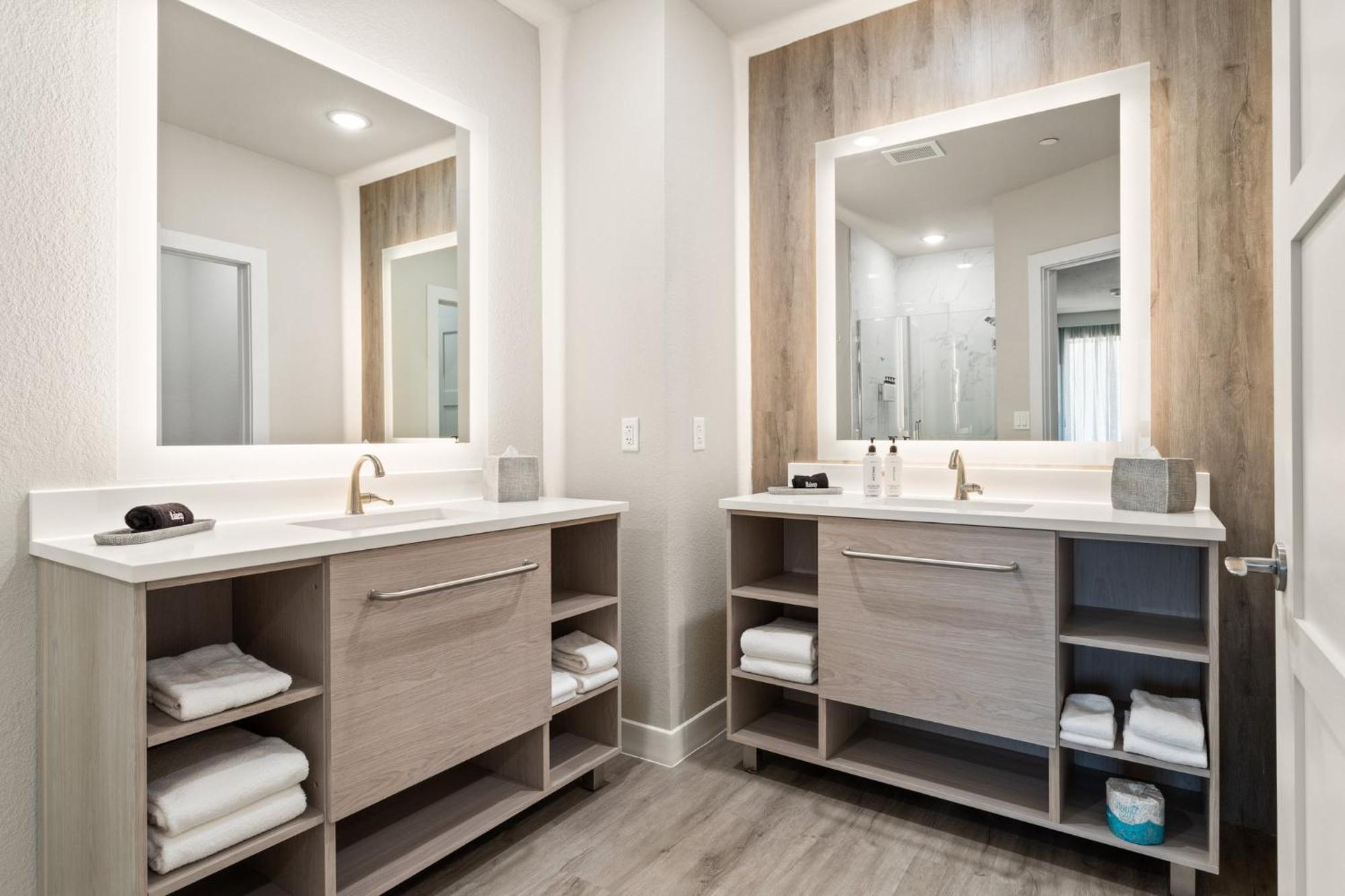 Even Uptown Near The Domain By Ihg 4* Austin