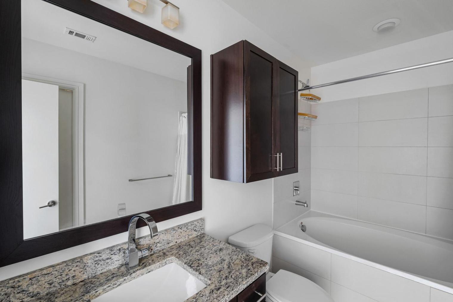 Apartment Downtown 1br W Gym Pool Wd Nr Capitol Atx-206 Austin