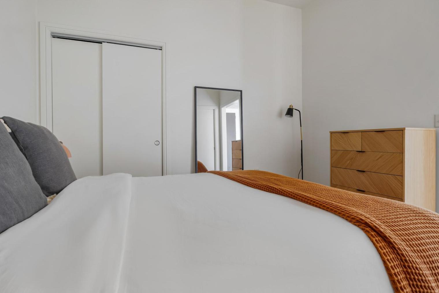 Downtown 1br W Gym Pool Wd Nr Capitol Atx-206 * Austin