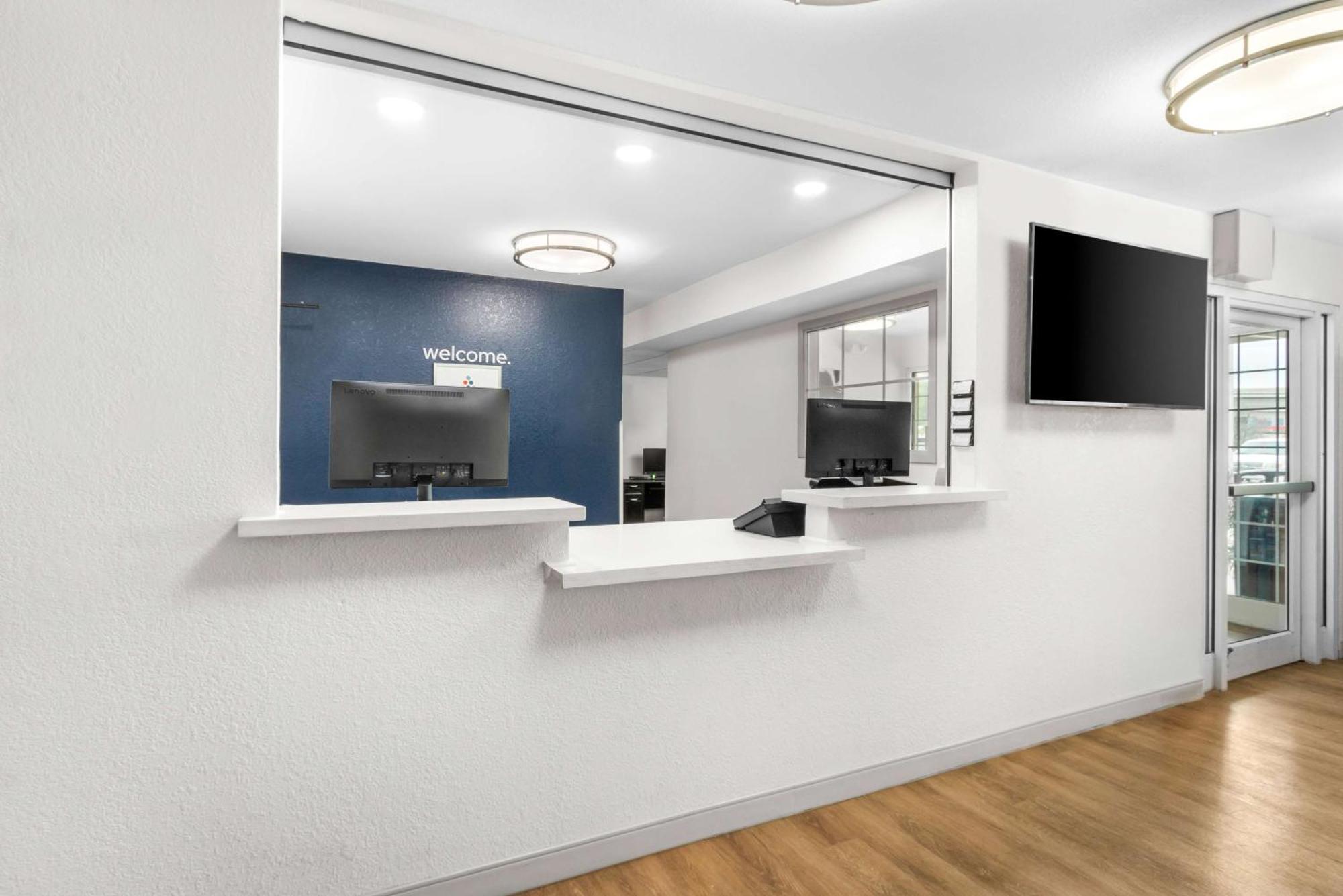 Hotel Sonesta Simply South 3*