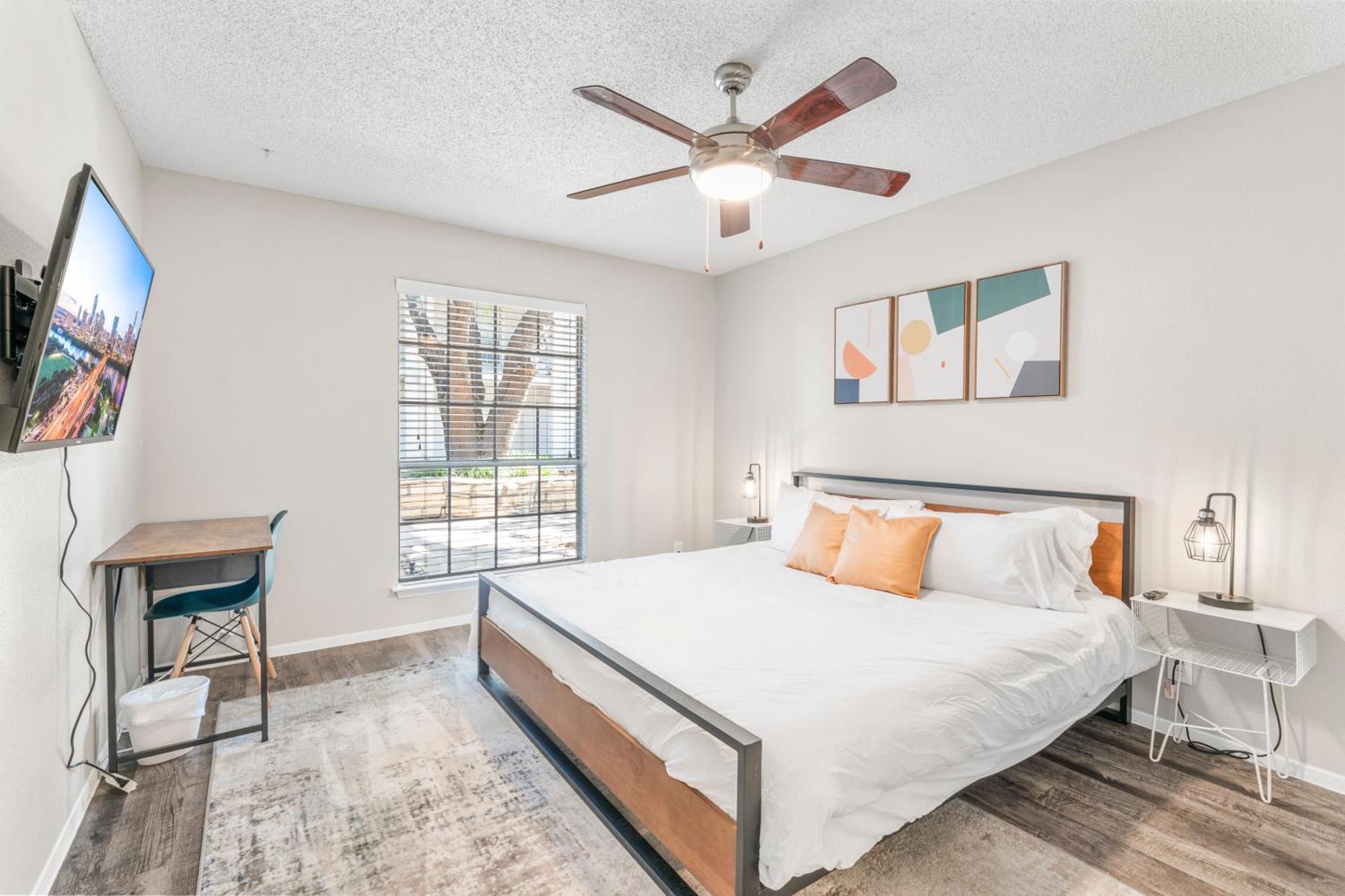 Soco Chic Close To Downtown *