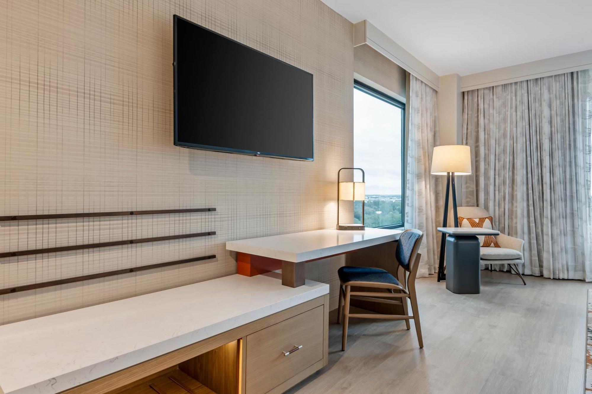 Hotel Cambria Downtown Austin