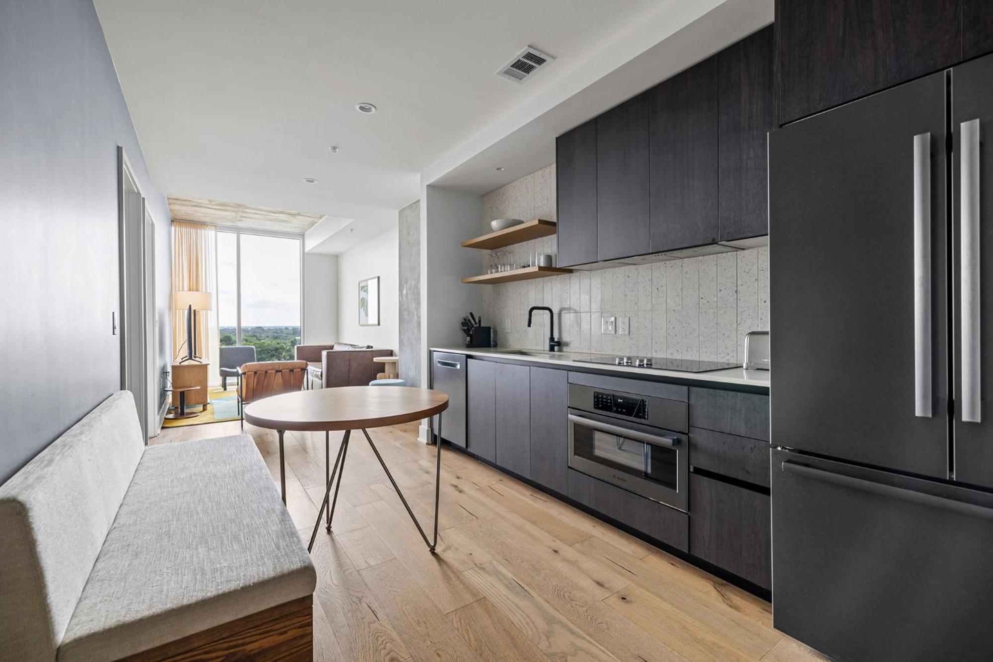 Holiday home Modern 1br On Rainey St - Pool & Views