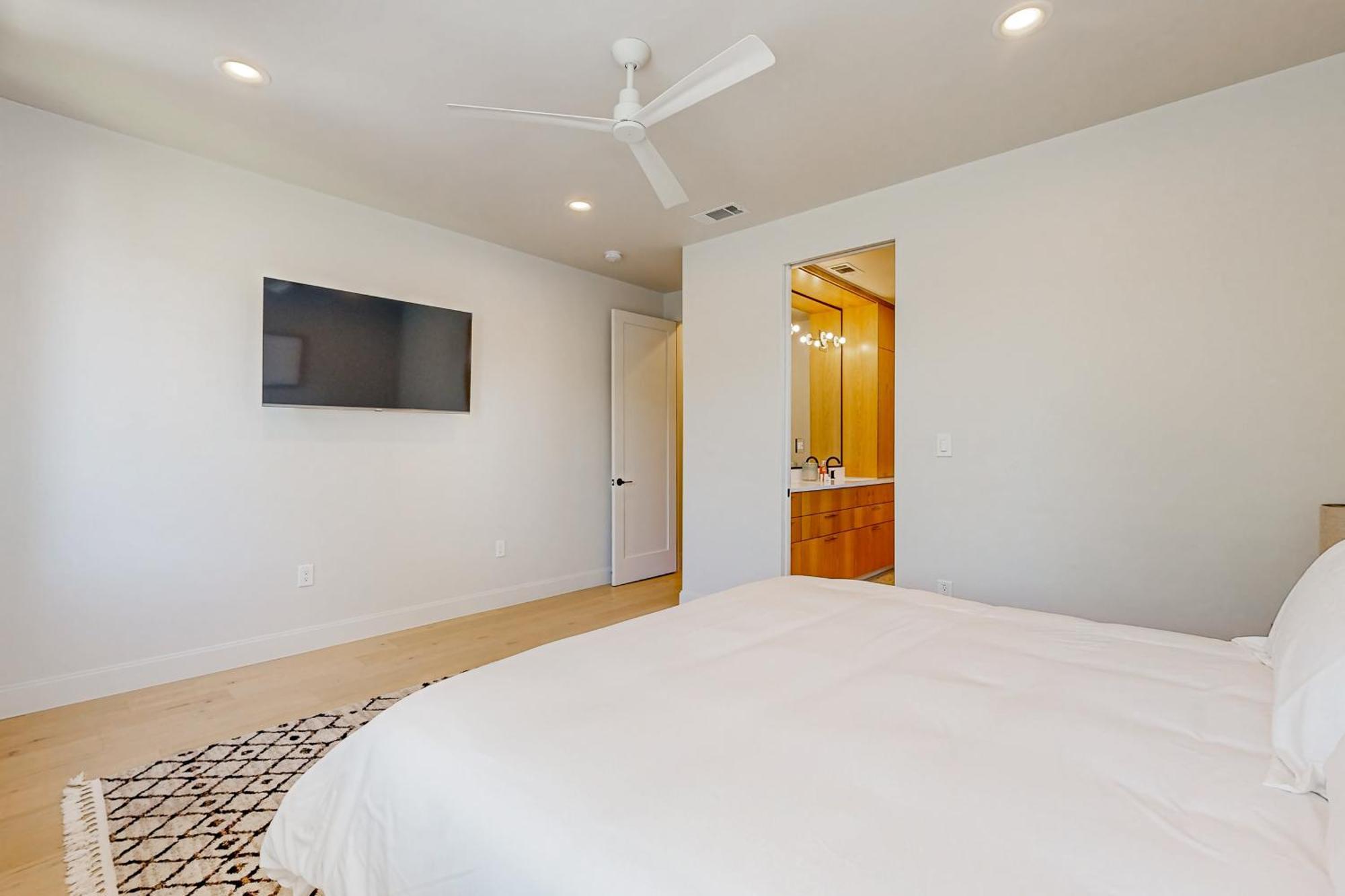 The Isabelle's - Unit A Holiday home Austin