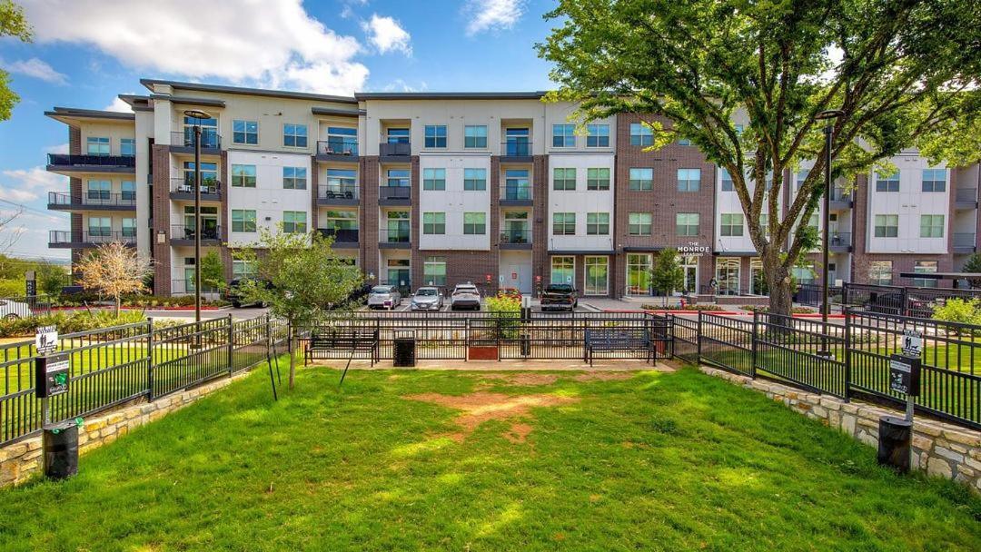 Landing At The Monroe - 1 Bedroom In Montopolis Apartment *