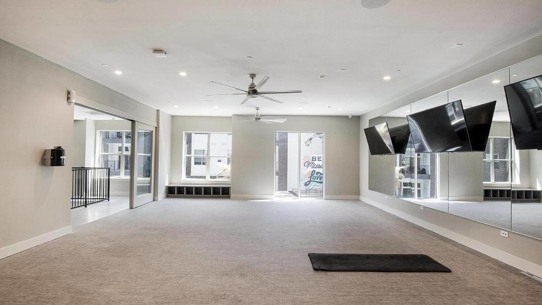 Apartment Landing At The Monroe - 1 Bedroom In Montopolis Austin