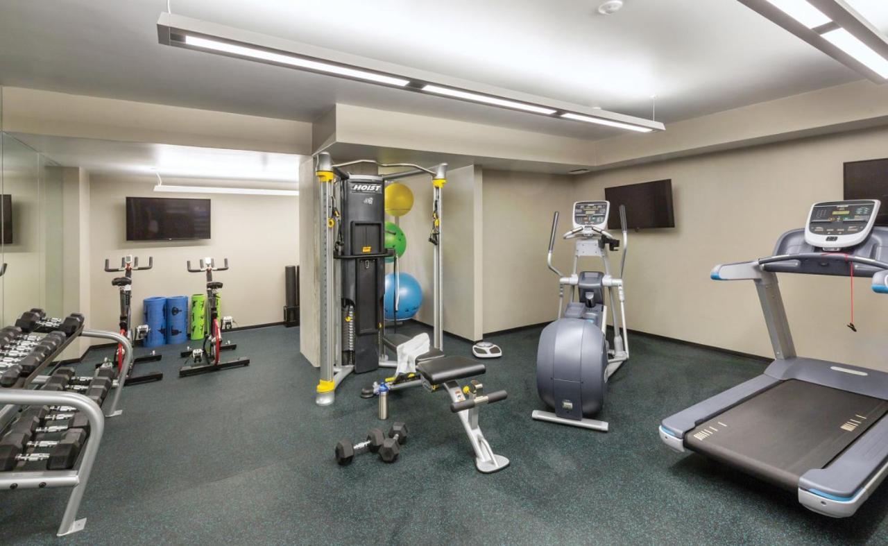 Has To Offer In With Pool And Gym Onsite *