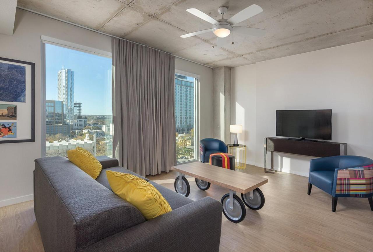 Has To Offer In With Pool And Gym Onsite Austin