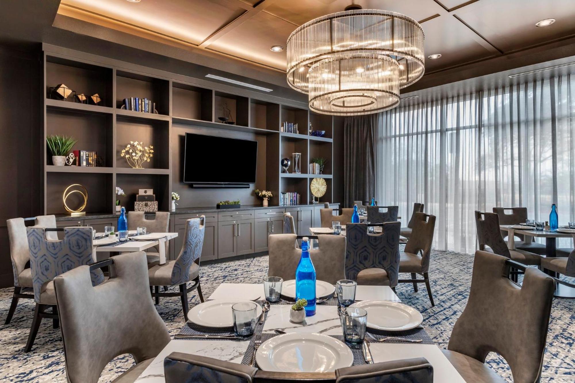 Hotel Even Uptown Near The Domain By Ihg 4*