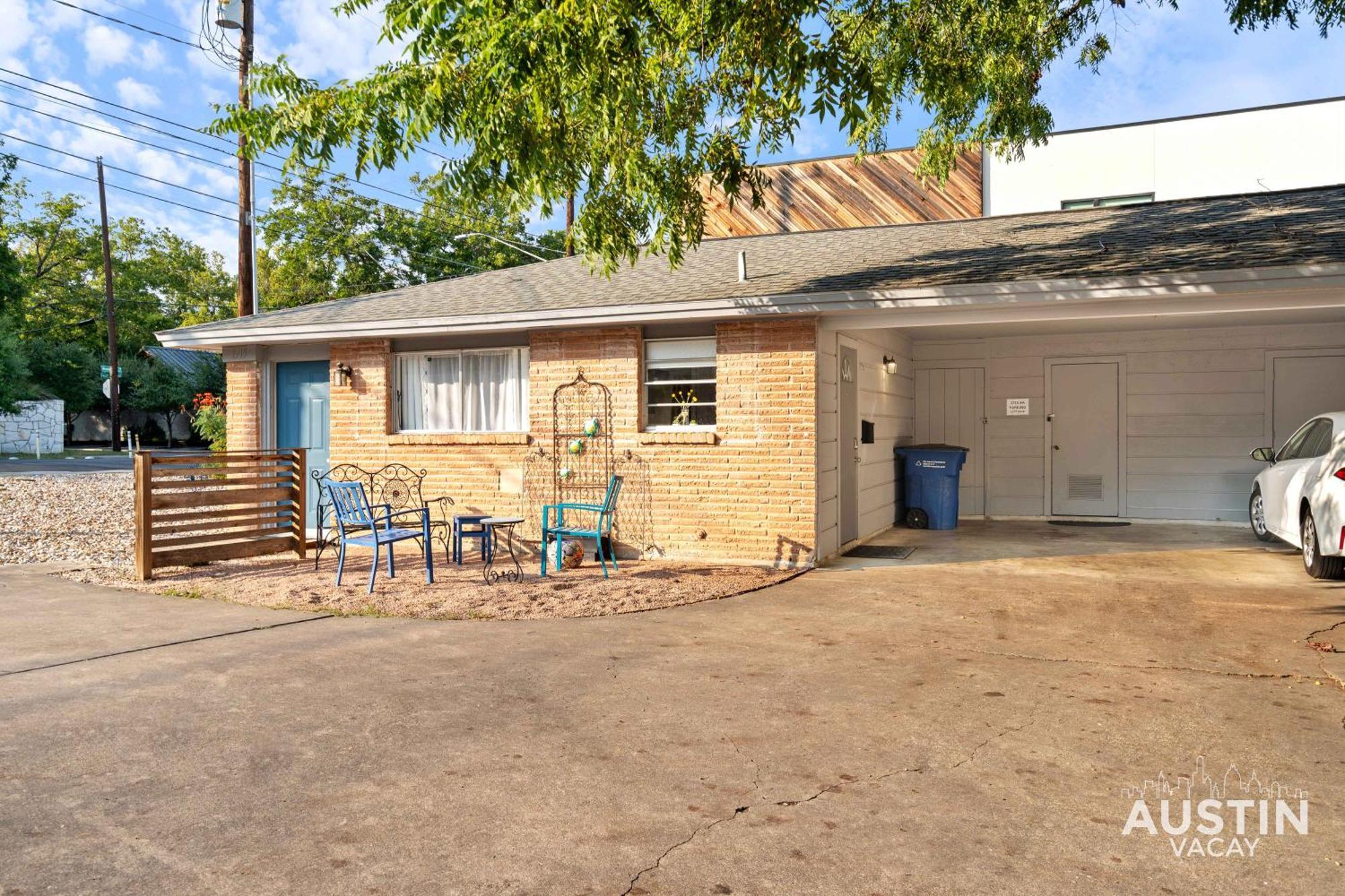 Near Barton Springs And Dt Atx Cozy And Affordable Holiday home