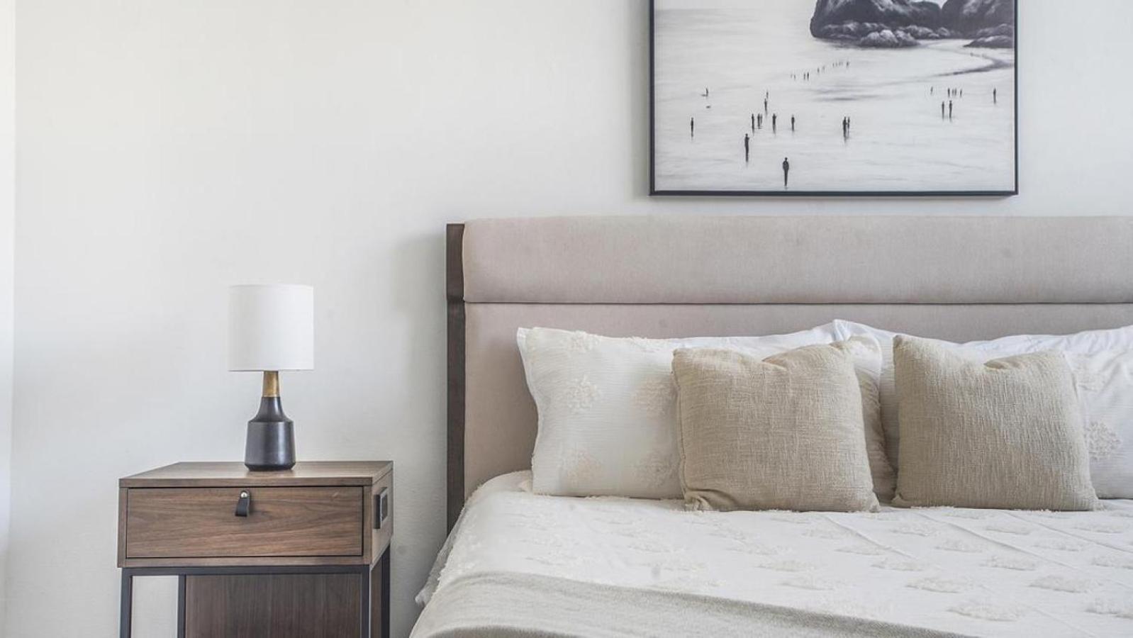 Apartment Landing At The Haywood - 1 Bedroom In Slaughter Creek