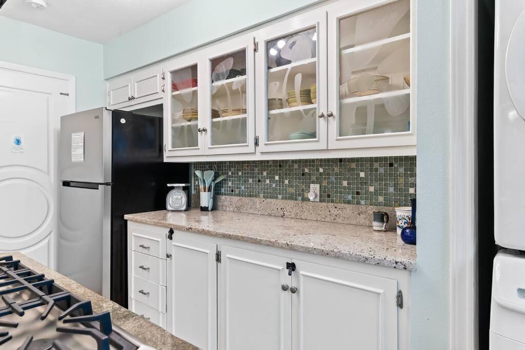 5br Double Unit On Creek - Large Yard - Sleeps 12 * Austin