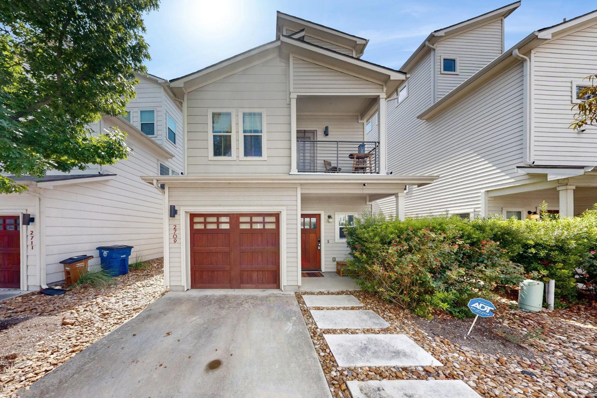 East Nest Holiday home Austin