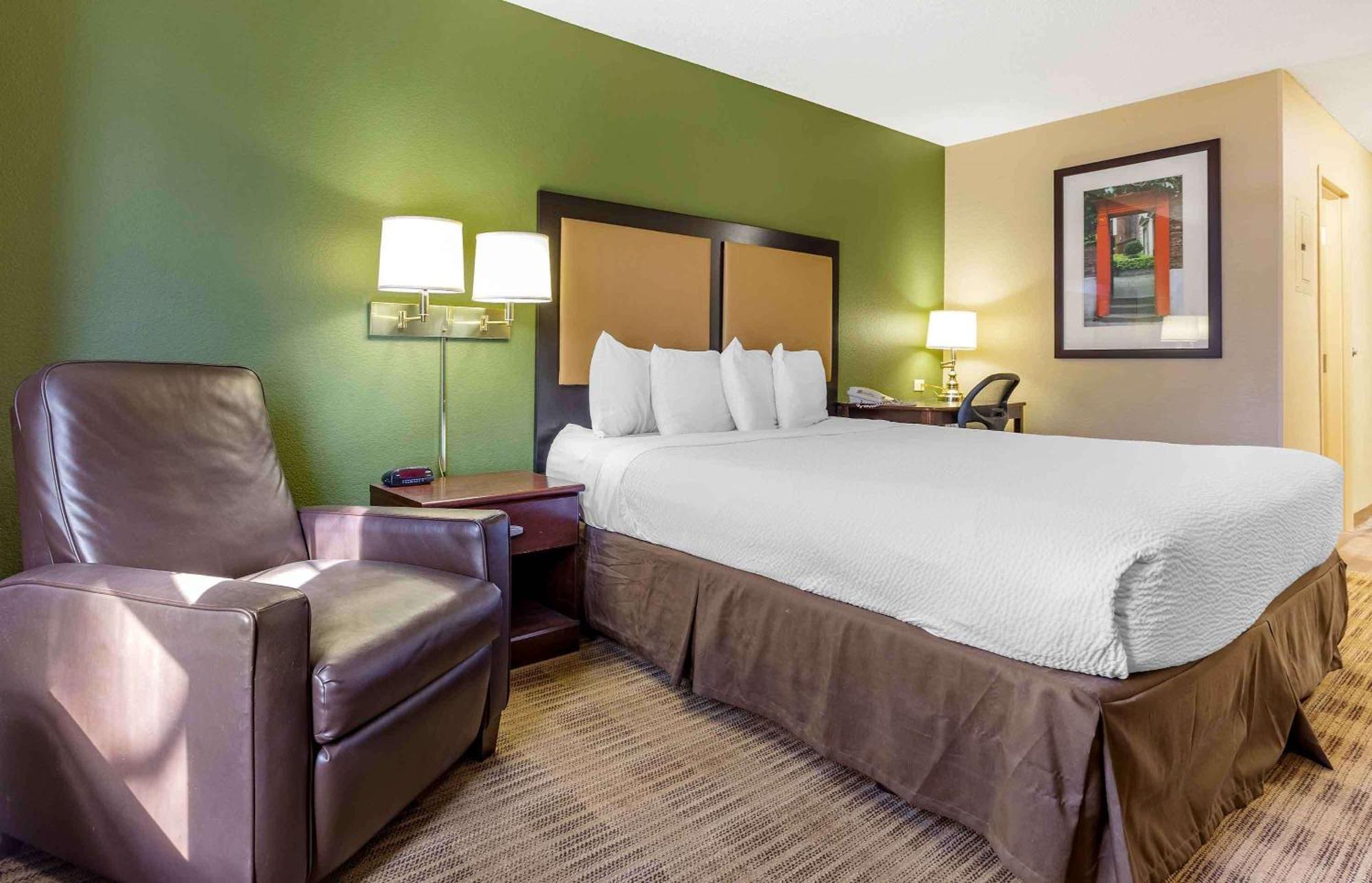 Extended America - - Northwest Arboretum 2* Austin