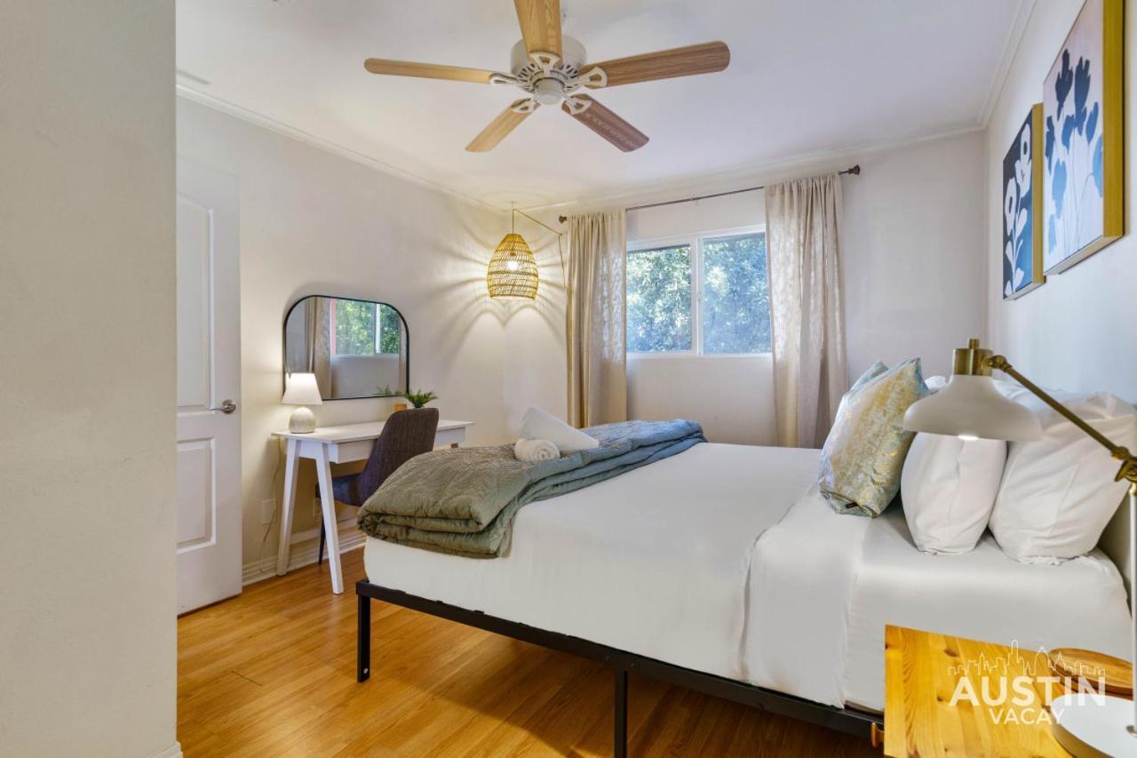 Pet Friendly W Pool Minutes From Zilker Park In